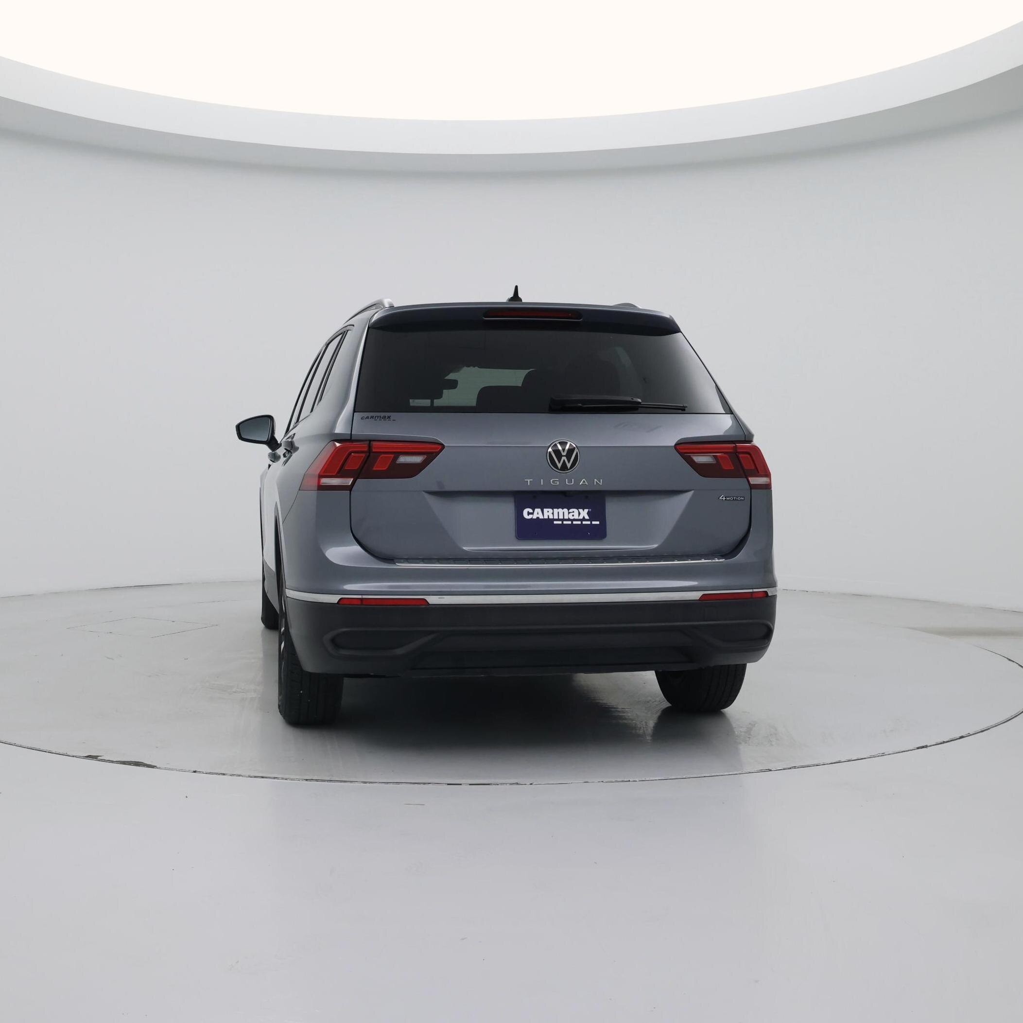 Thumbnail: 2023 Volkswagen Tiguan - 6