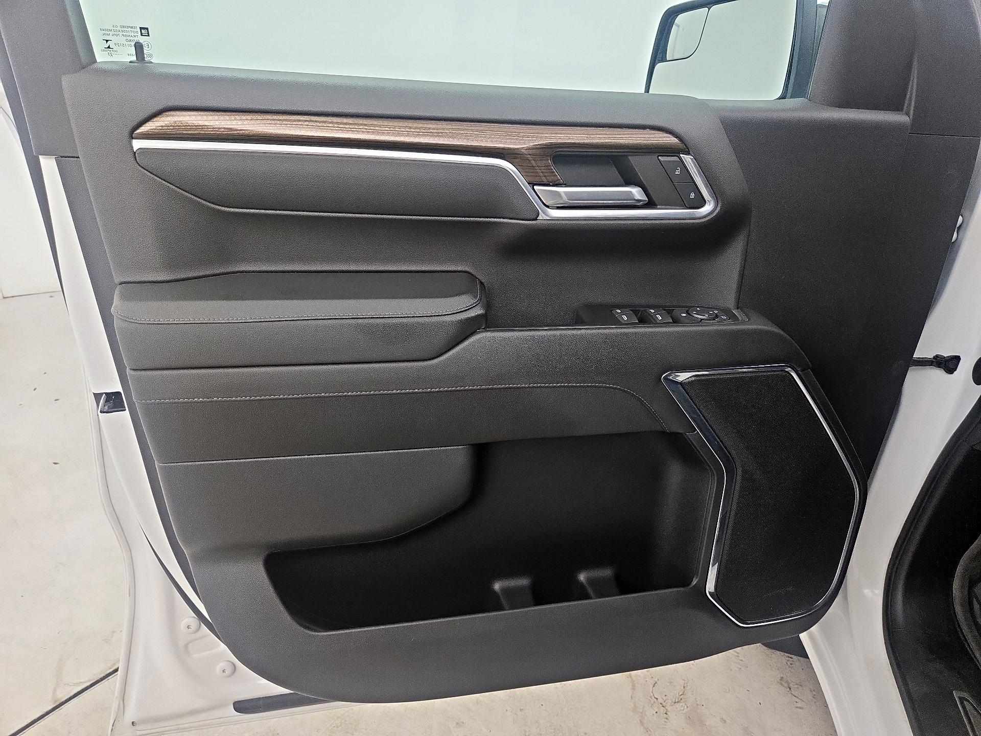 Thumbnail: 2023 Chevrolet Silverado 1500 - 12