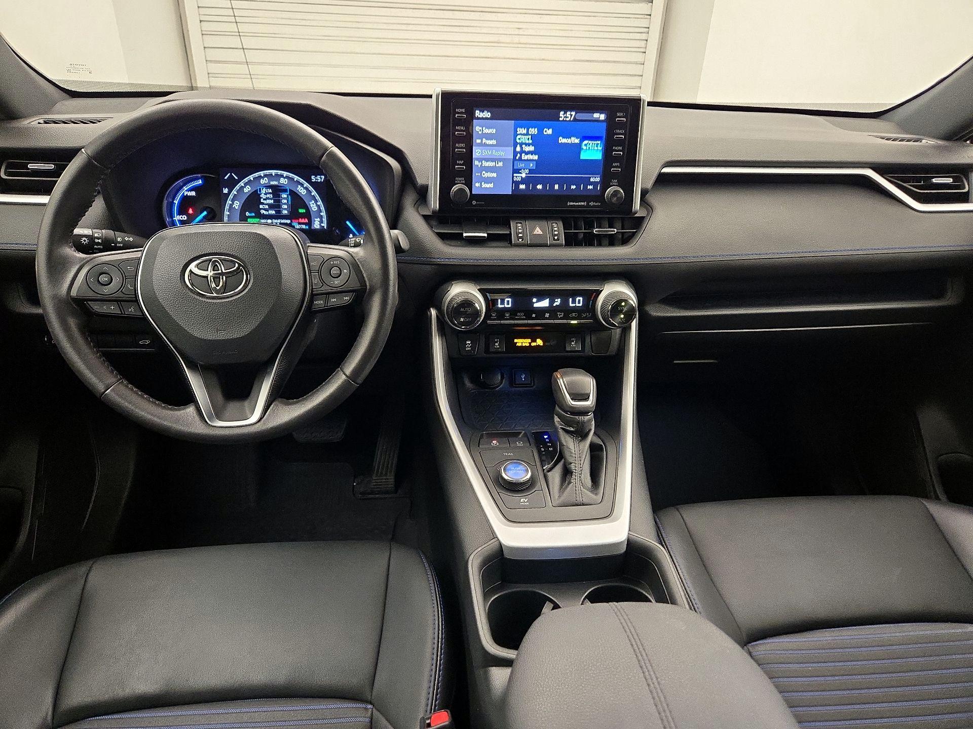 Thumbnail: 2021 Toyota RAV4 - 9