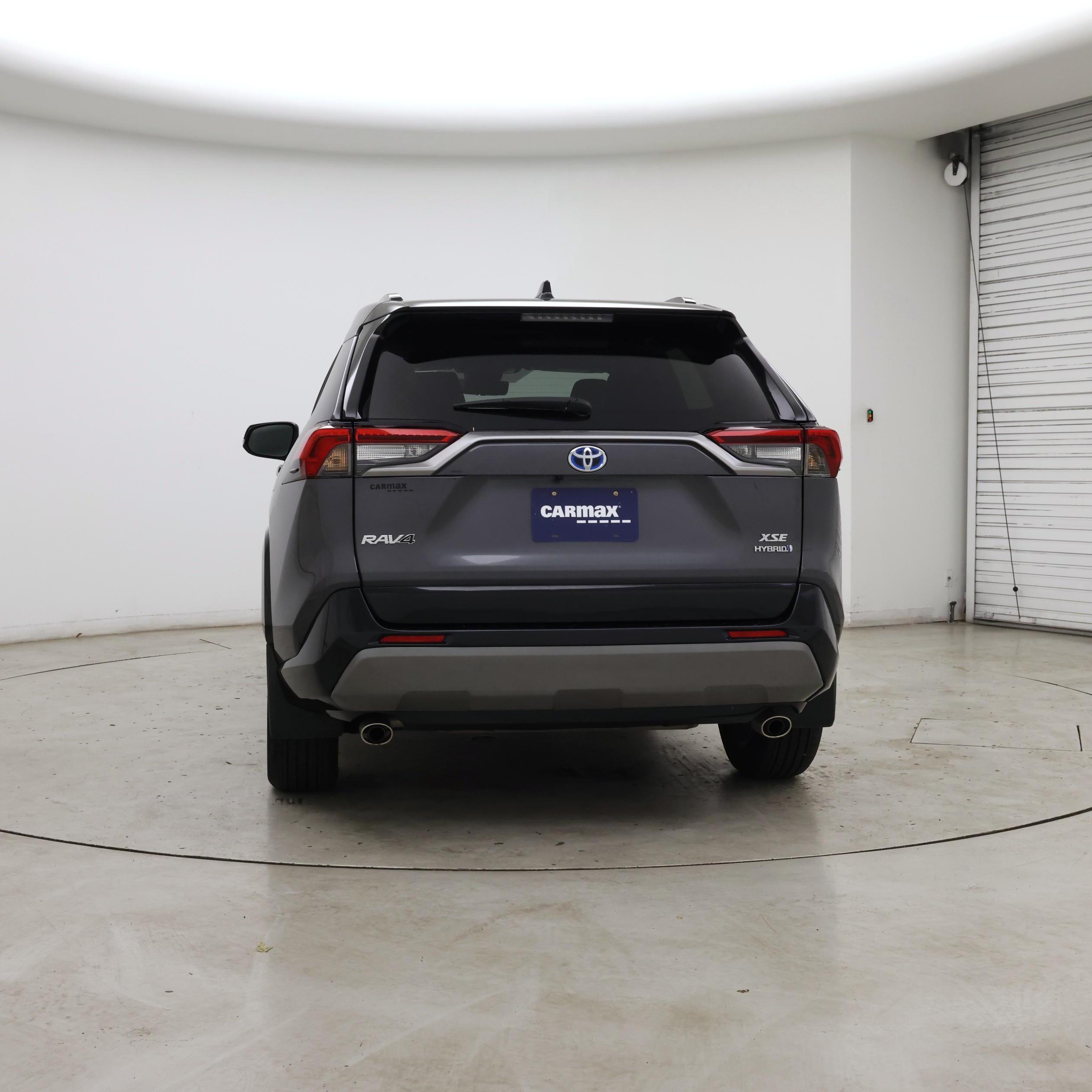 Thumbnail: 2021 Toyota RAV4 - 6