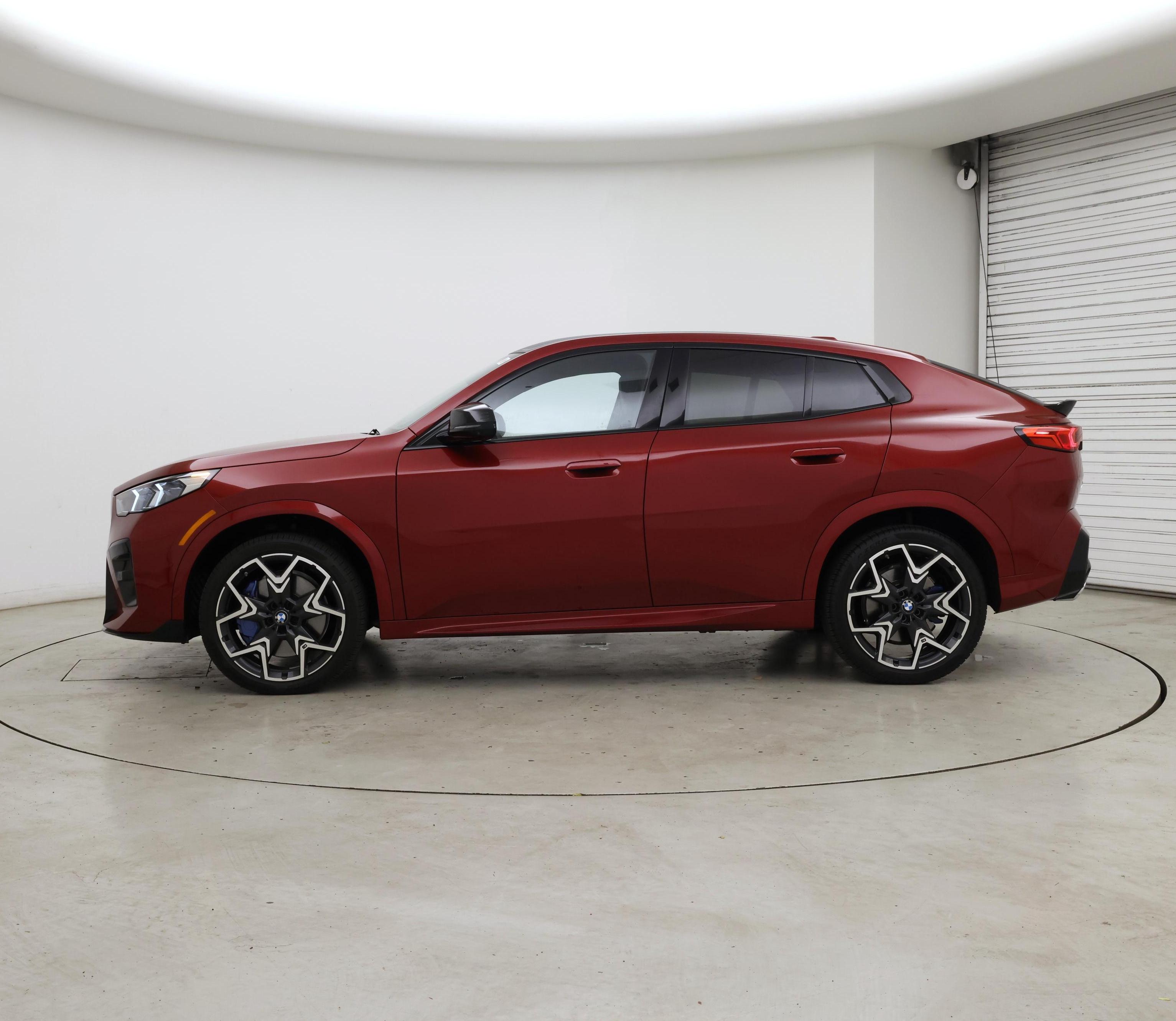 Thumbnail: 2025 BMW X2 - 3
