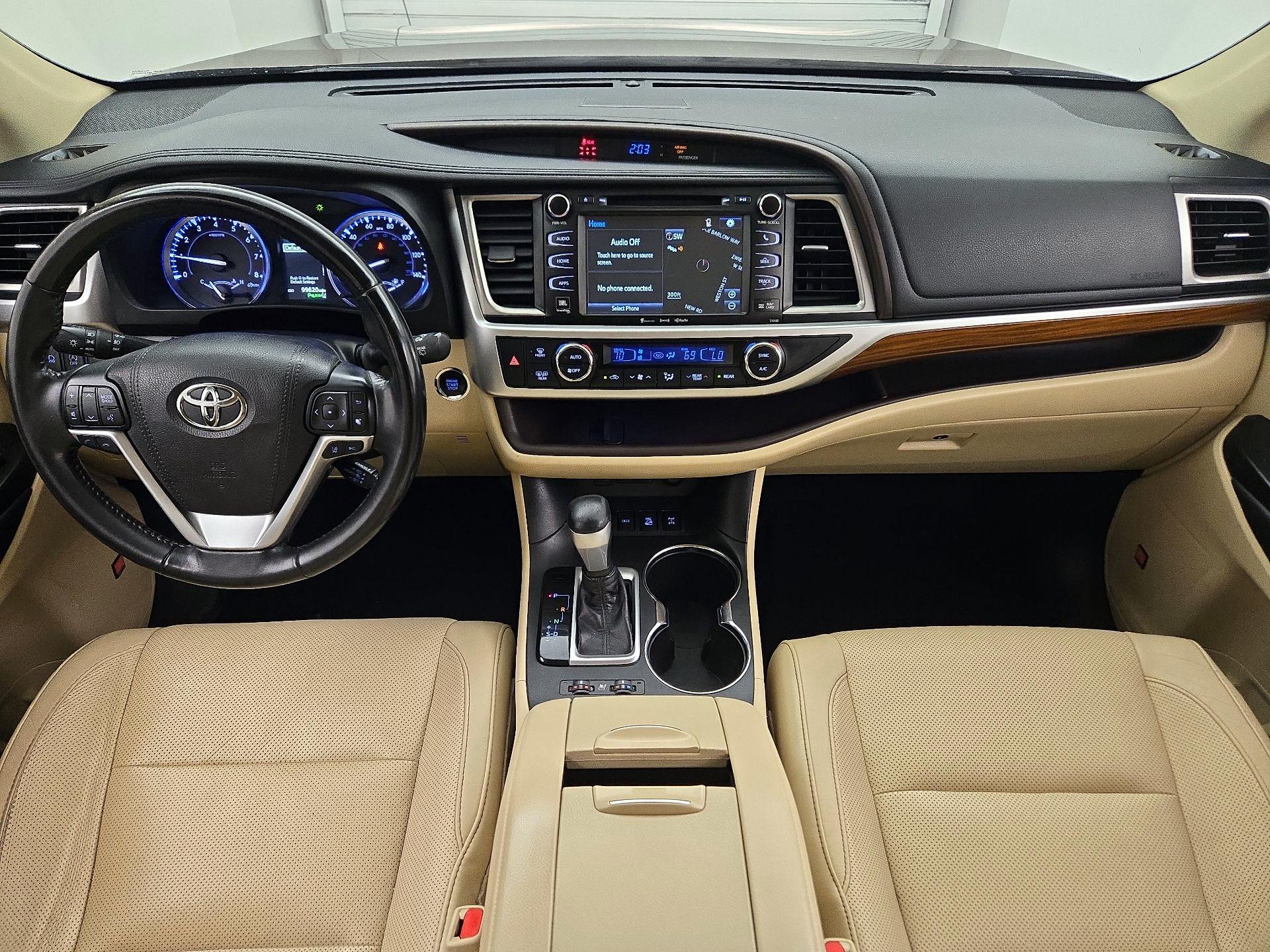 Thumbnail: 2018 Toyota Highlander - 9