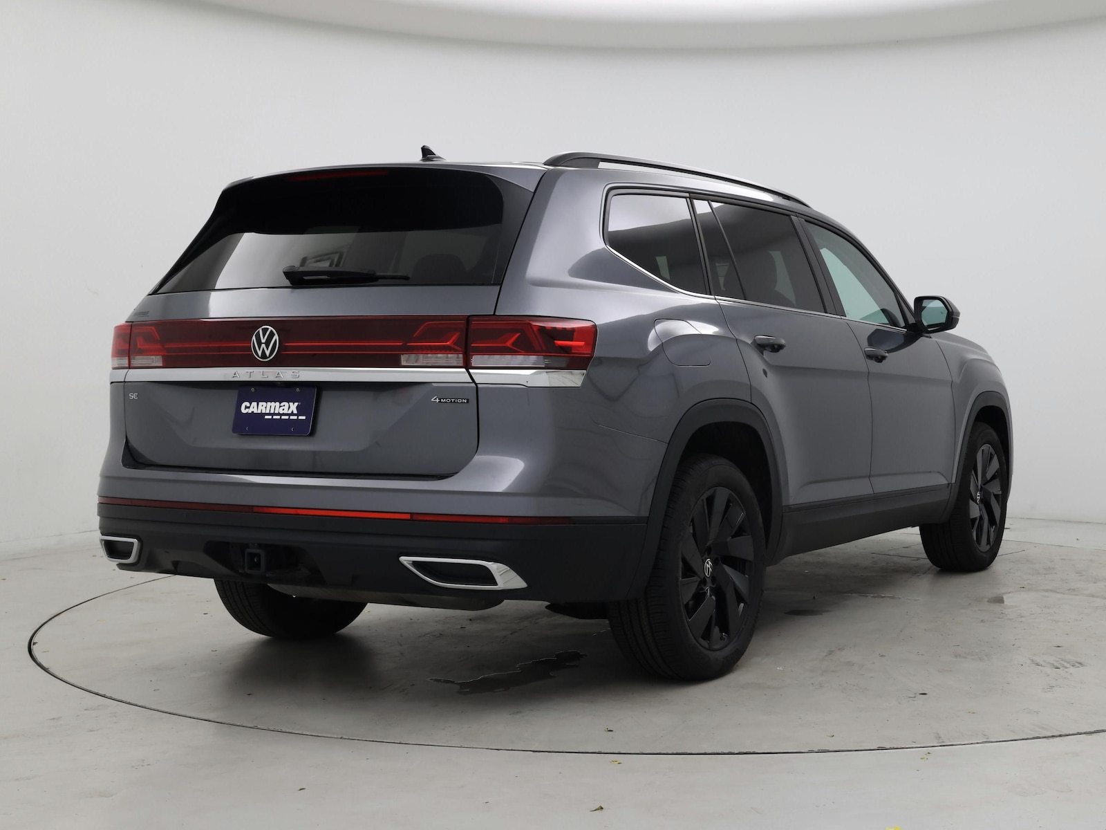 2025 Volkswagen Atlas SE w/Tech - Photo 9
