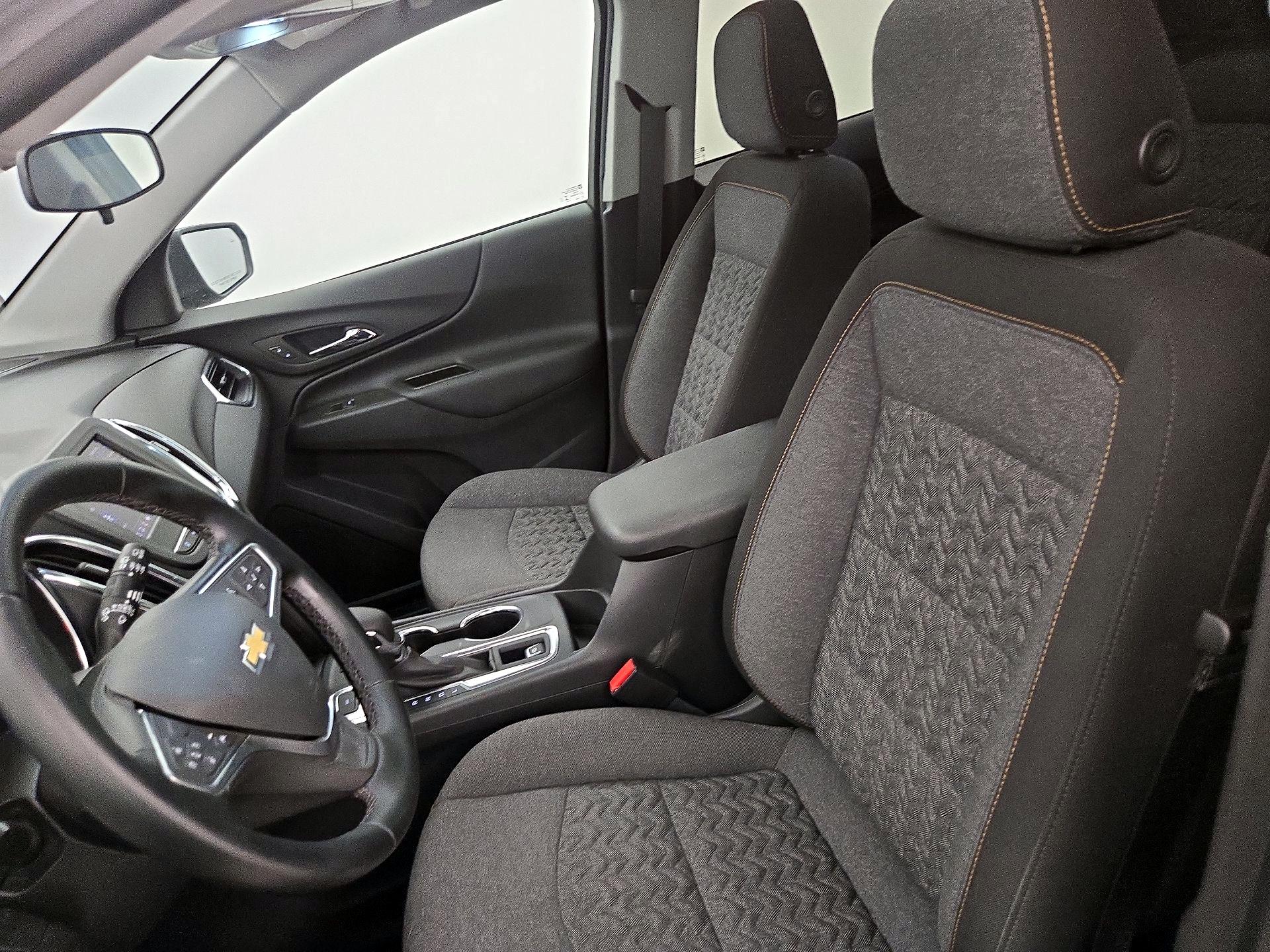 Thumbnail: 2023 Chevrolet Equinox - 11
