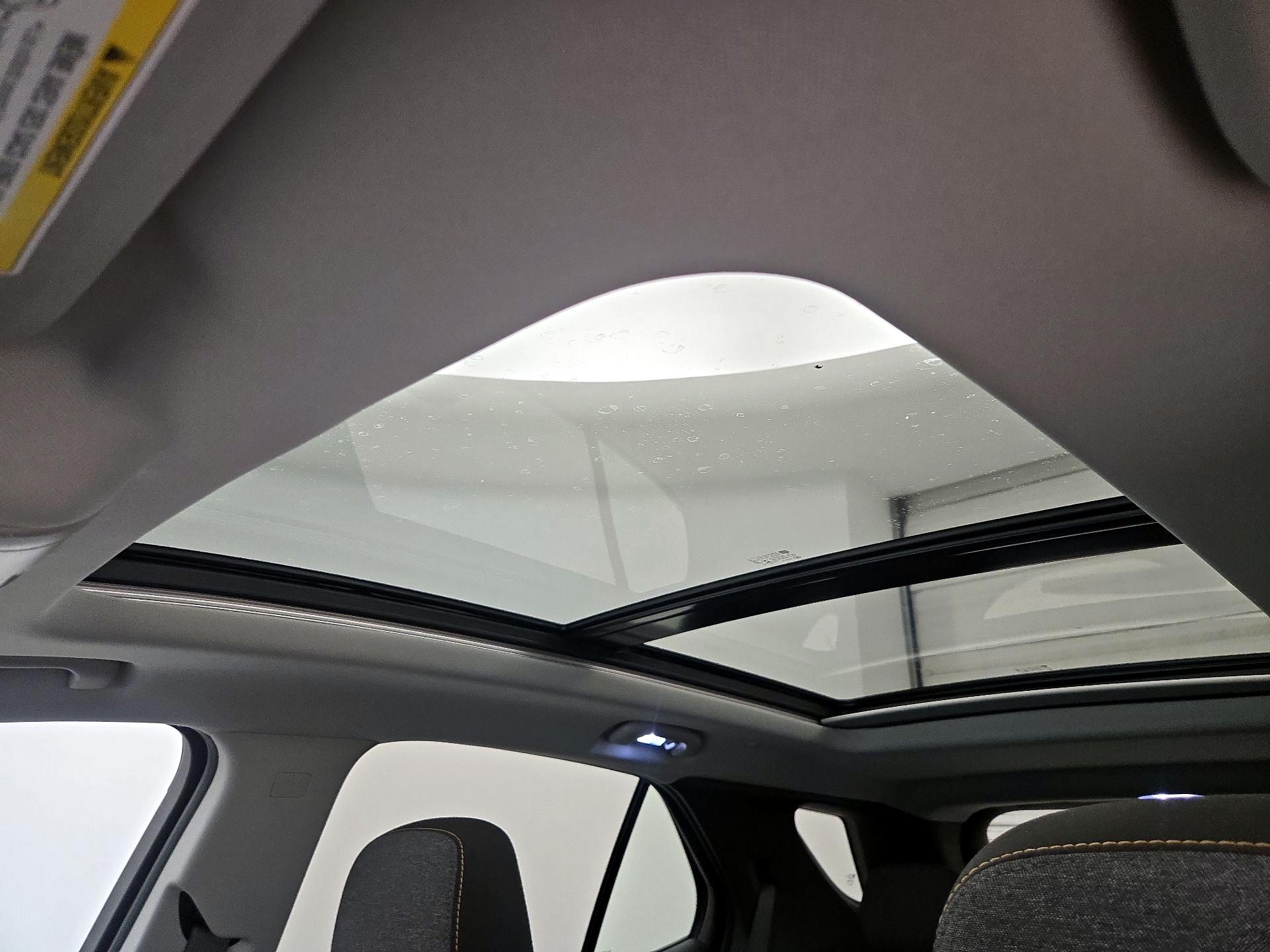 Thumbnail: 2023 Chevrolet Equinox - 19