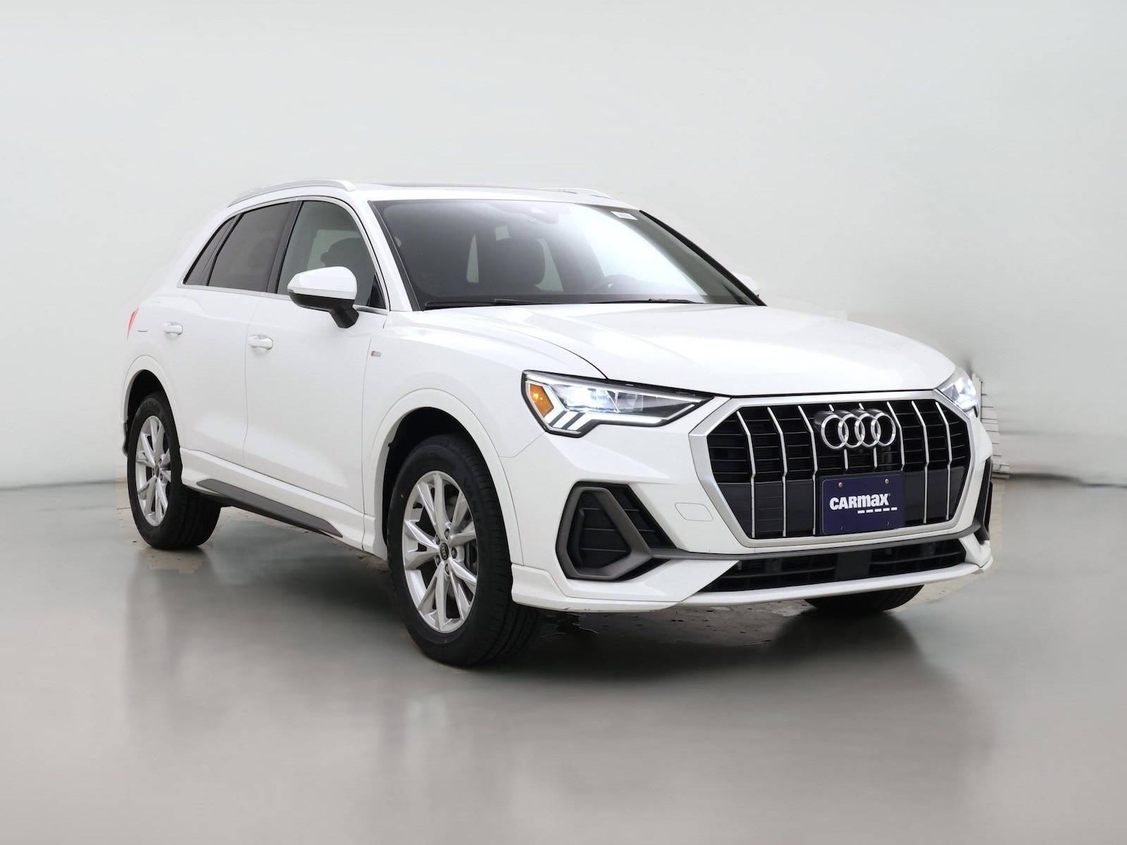 2023 Audi Q3