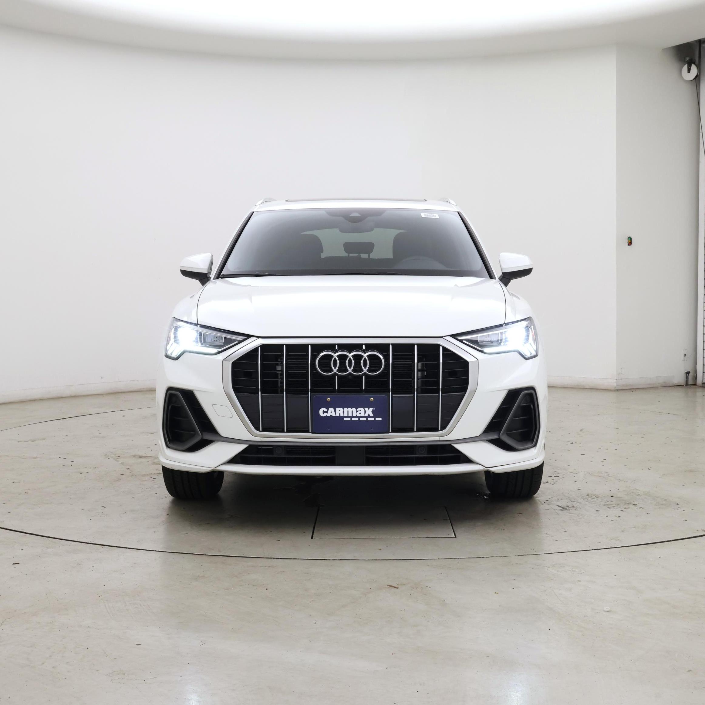 Thumbnail: 2023 Audi Q3 - 5