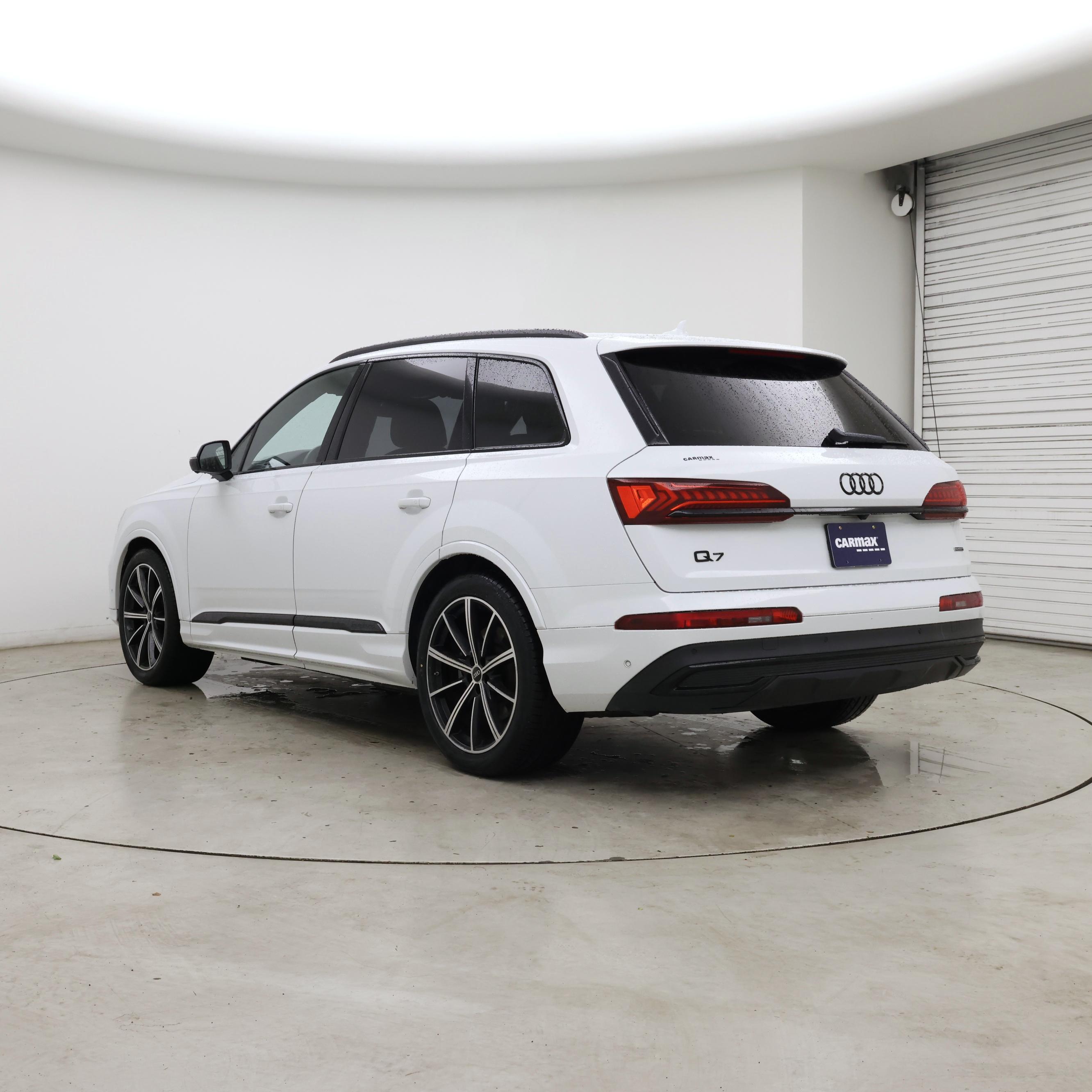 Thumbnail: 2022 Audi Q7 - 2