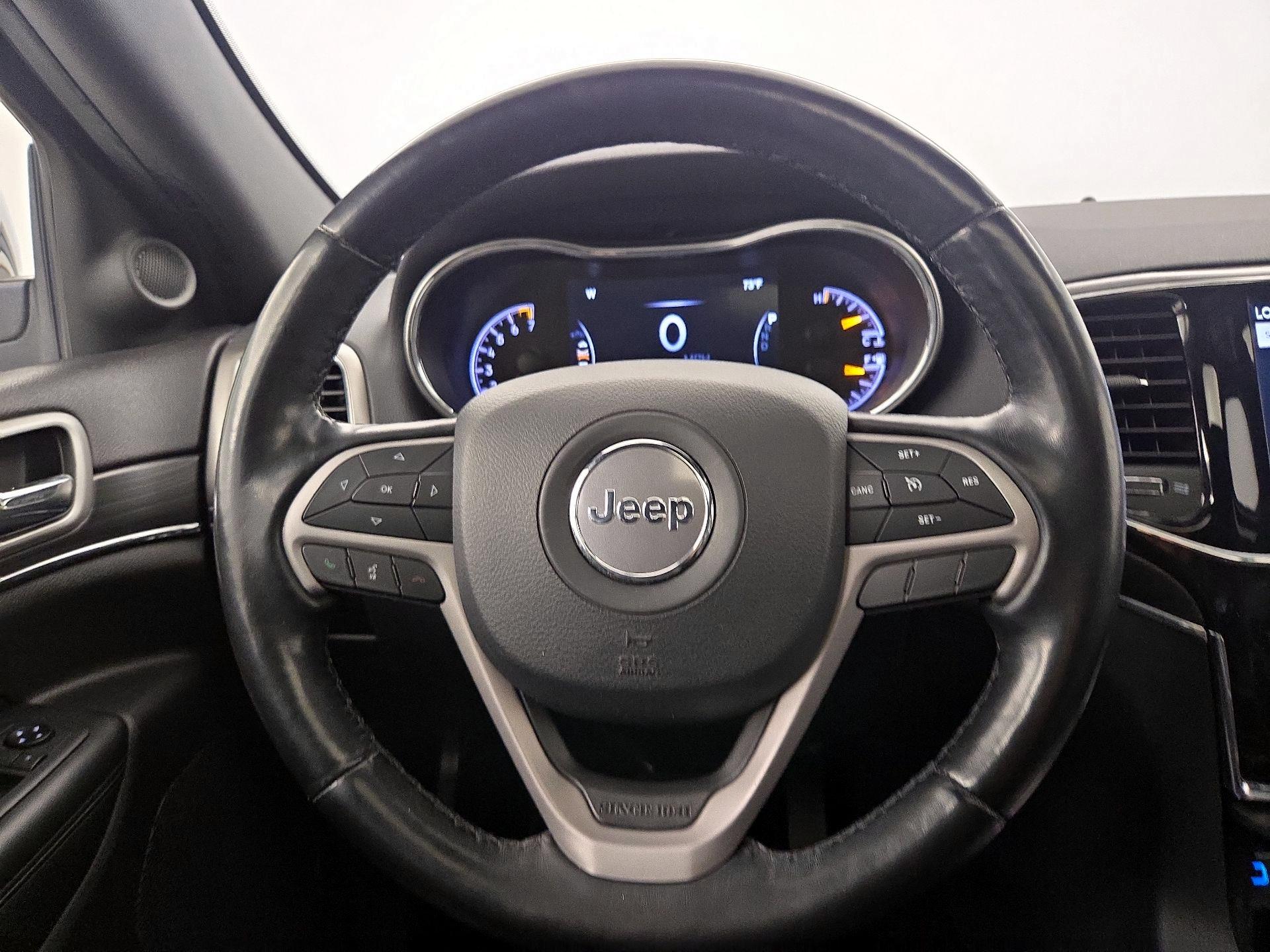Thumbnail: 2020 Jeep Grand Cherokee - 10