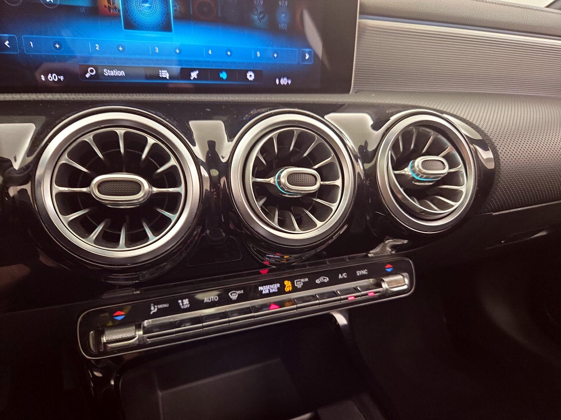 Thumbnail: 2020 Mercedes-Benz CLA - 15