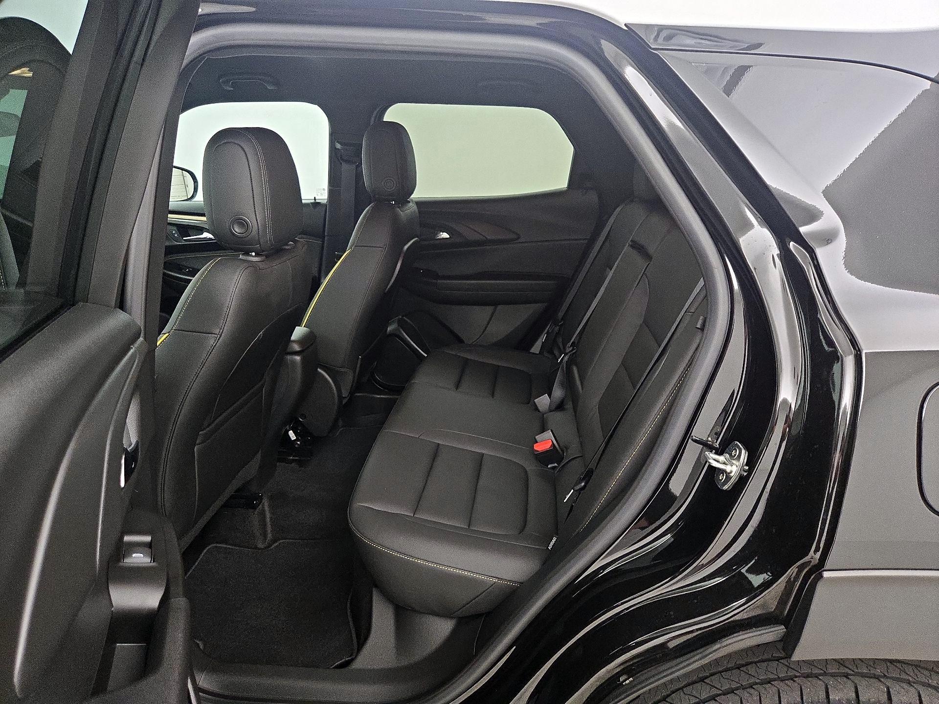 Thumbnail: 2024 Chevrolet TrailBlazer - 19