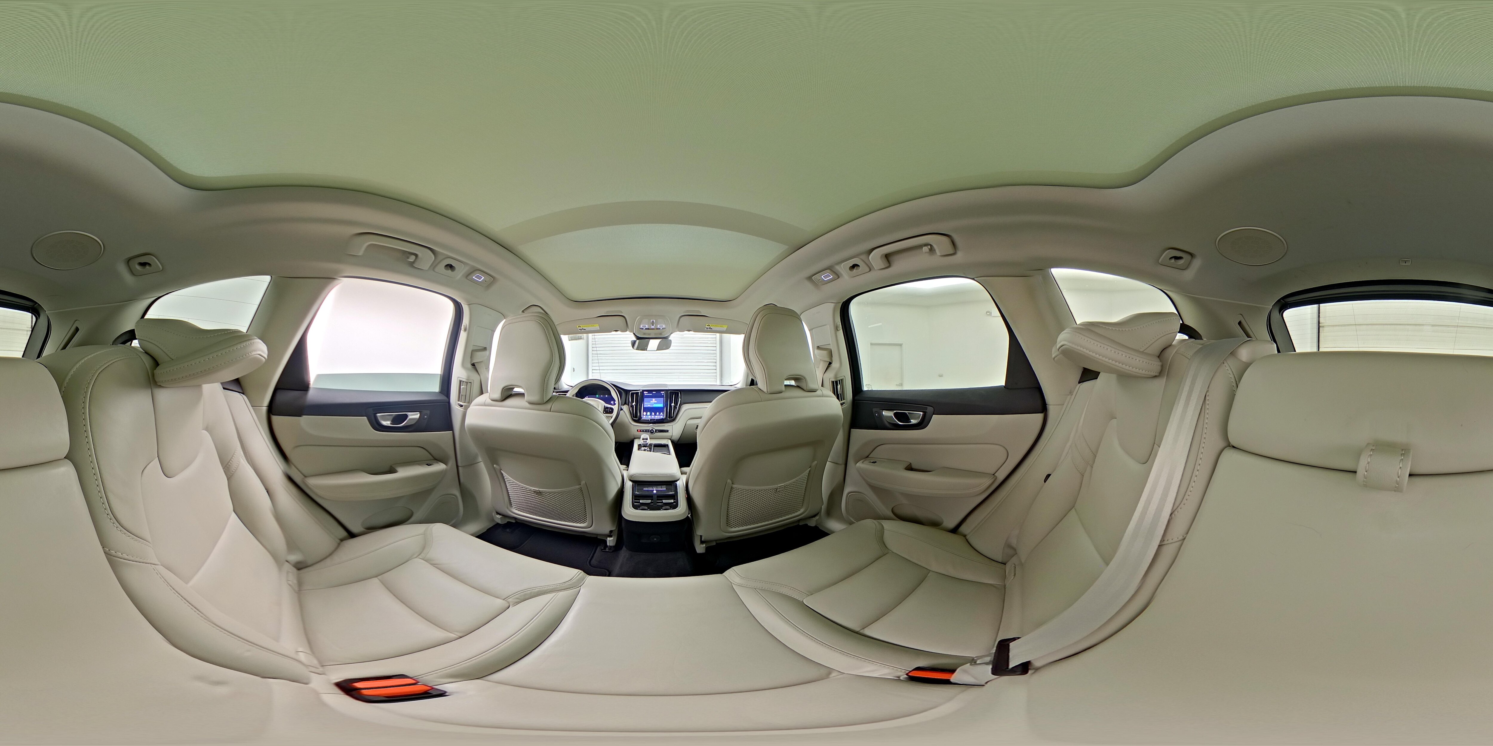 2022 Volvo XC60 Inscription - Photo 26