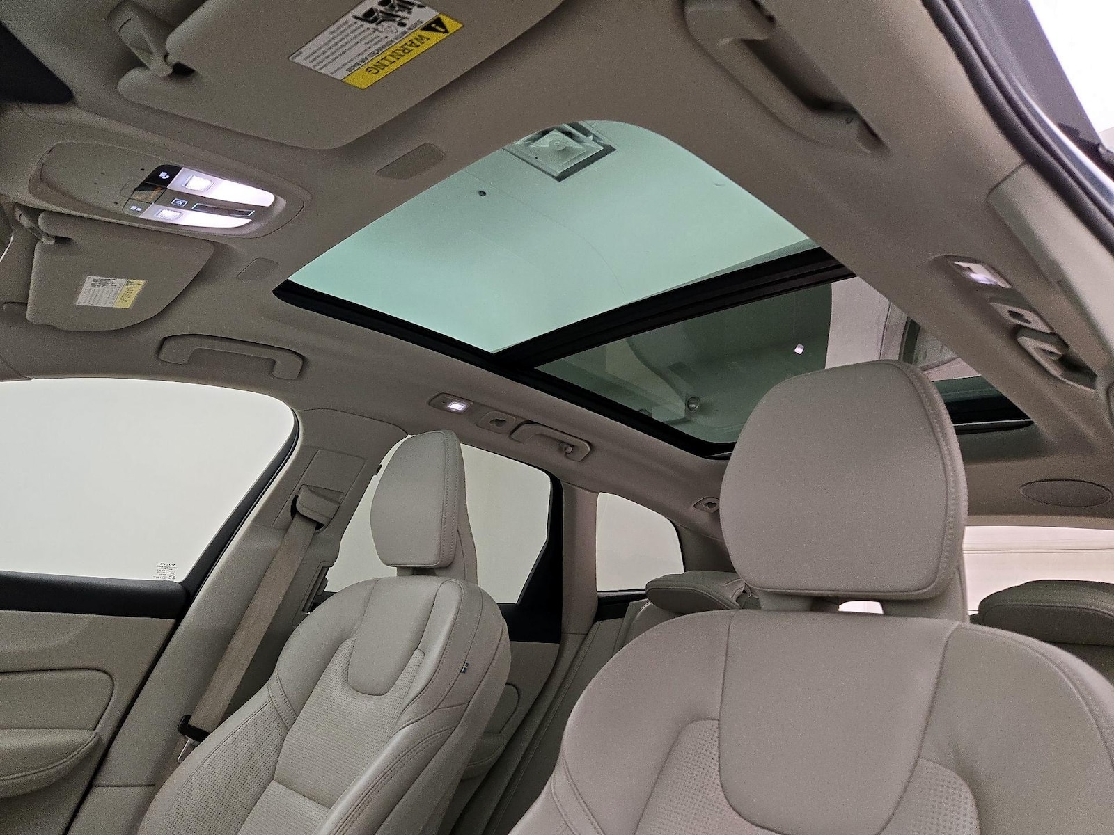 2022 Volvo XC60 Inscription - Photo 20
