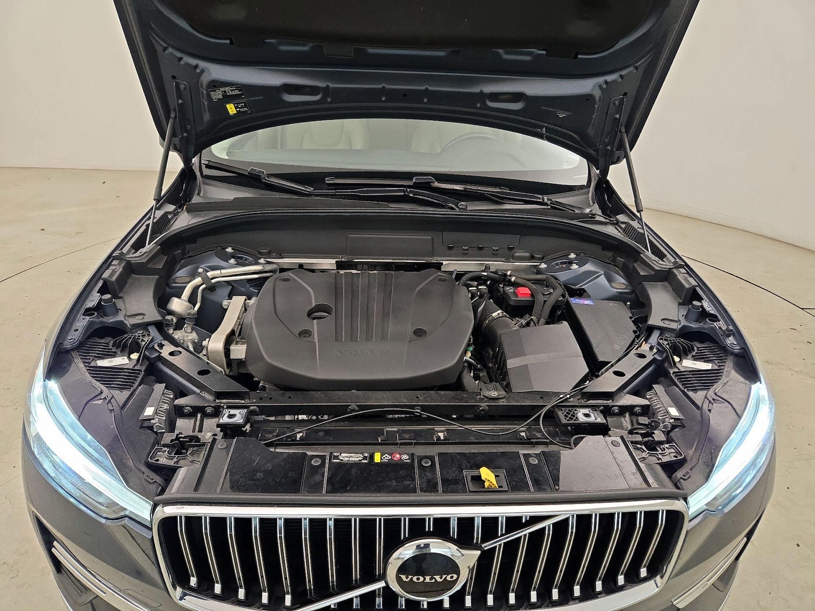 2022 Volvo XC60 Inscription - Photo 23
