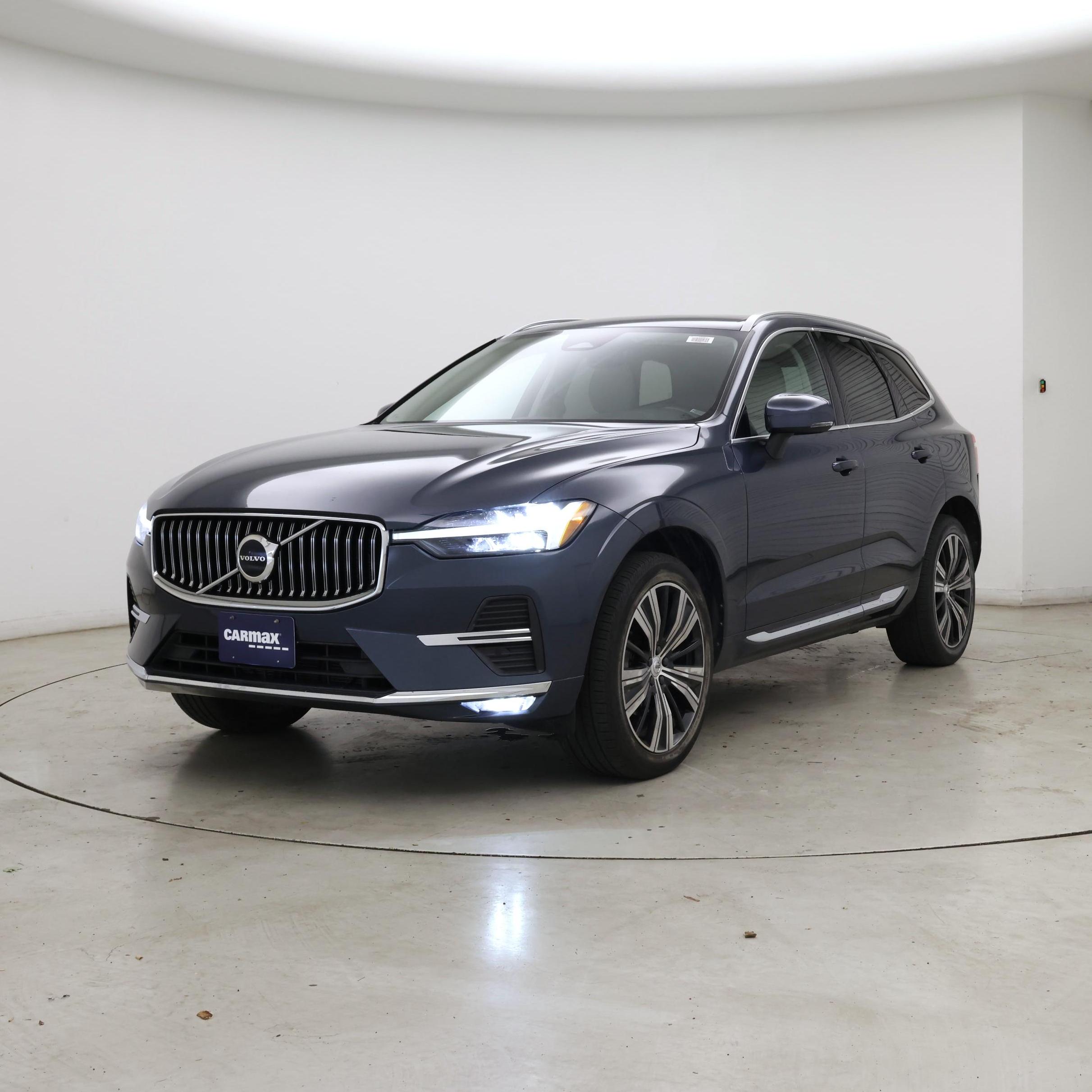 Thumbnail: 2022 Volvo XC60 - 4
