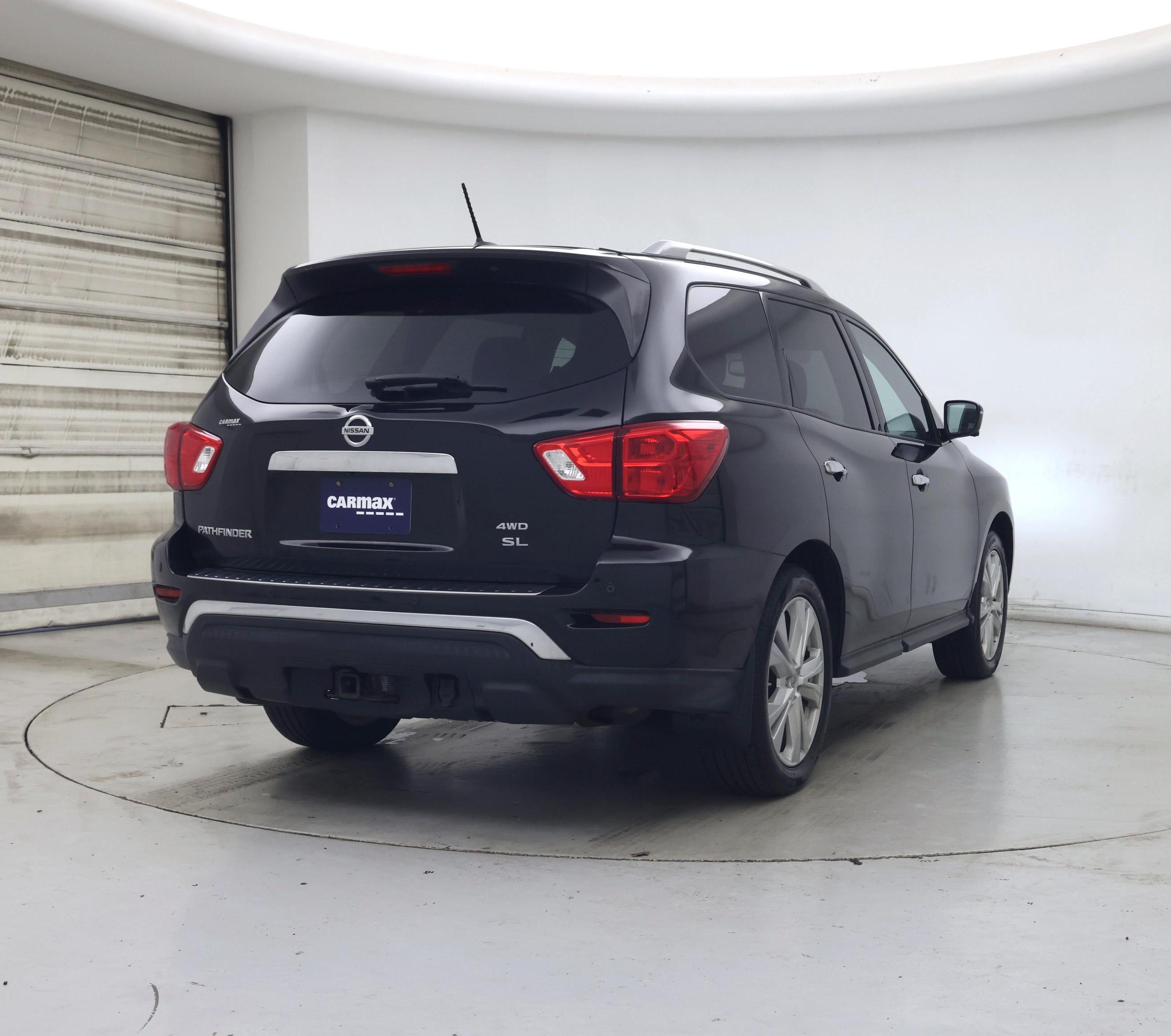 Thumbnail: 2018 Nissan Pathfinder - 8