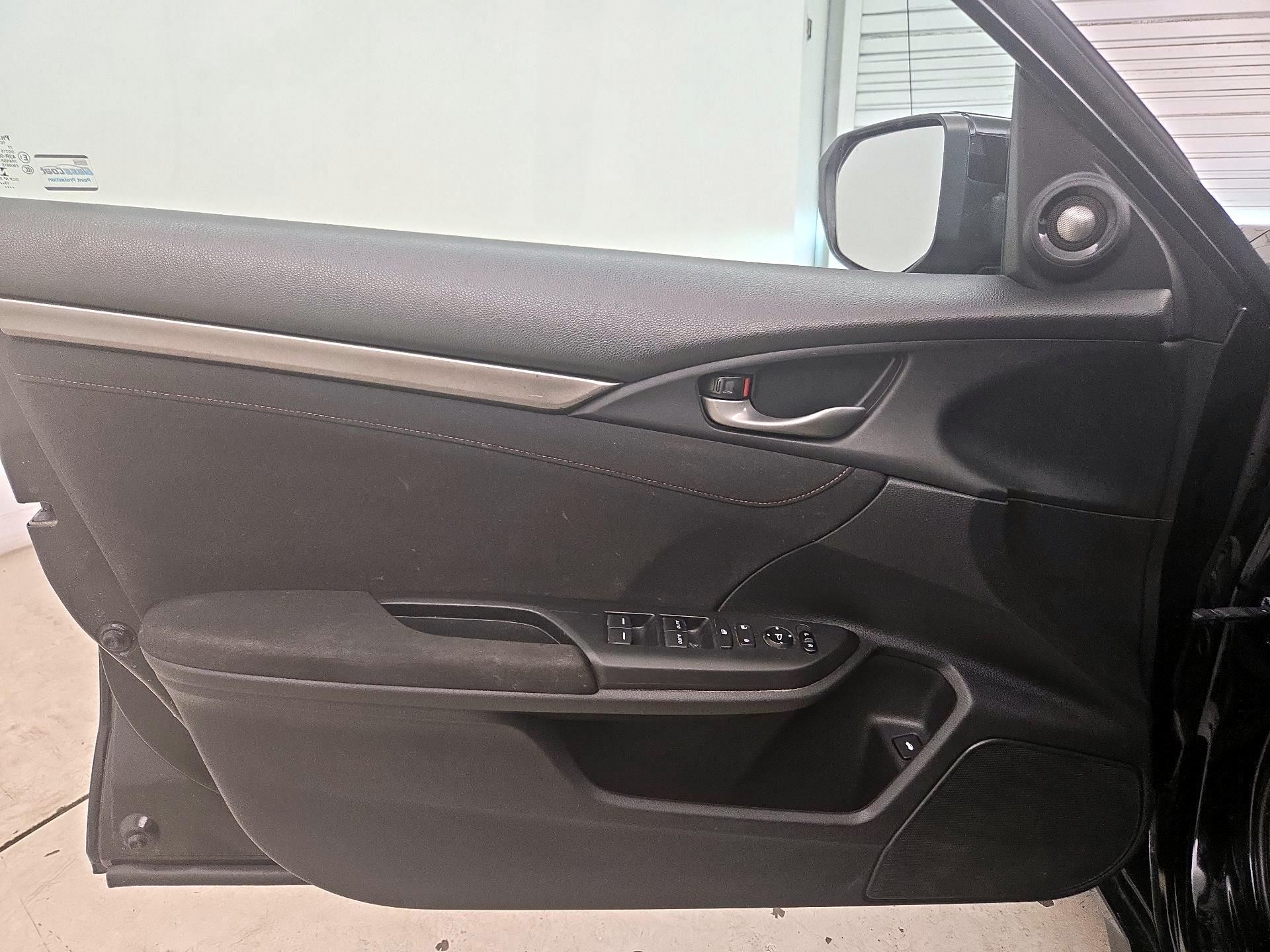 Thumbnail: 2020 Honda Civic - 12