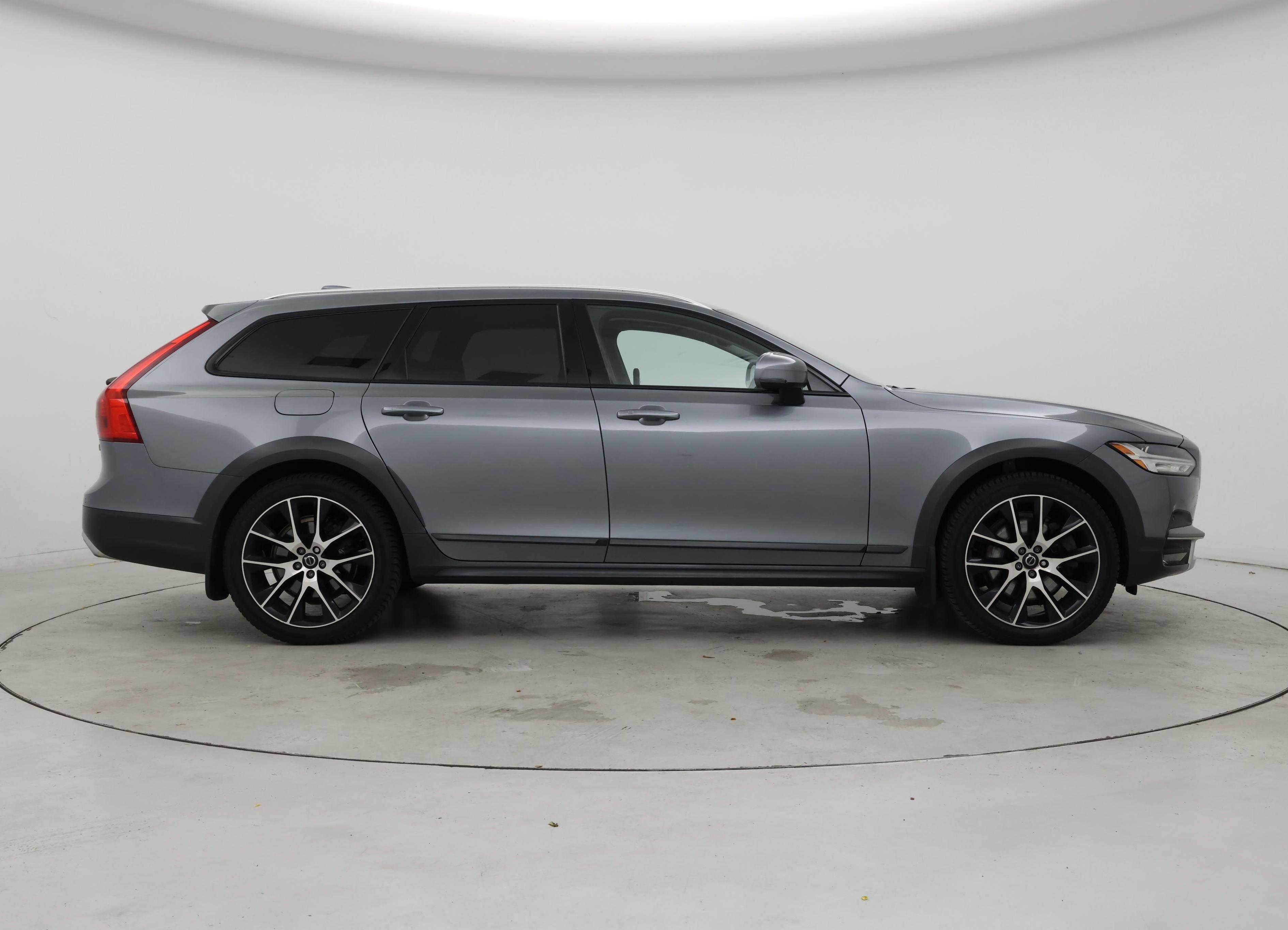 Thumbnail: 2020 Volvo V90 - 7