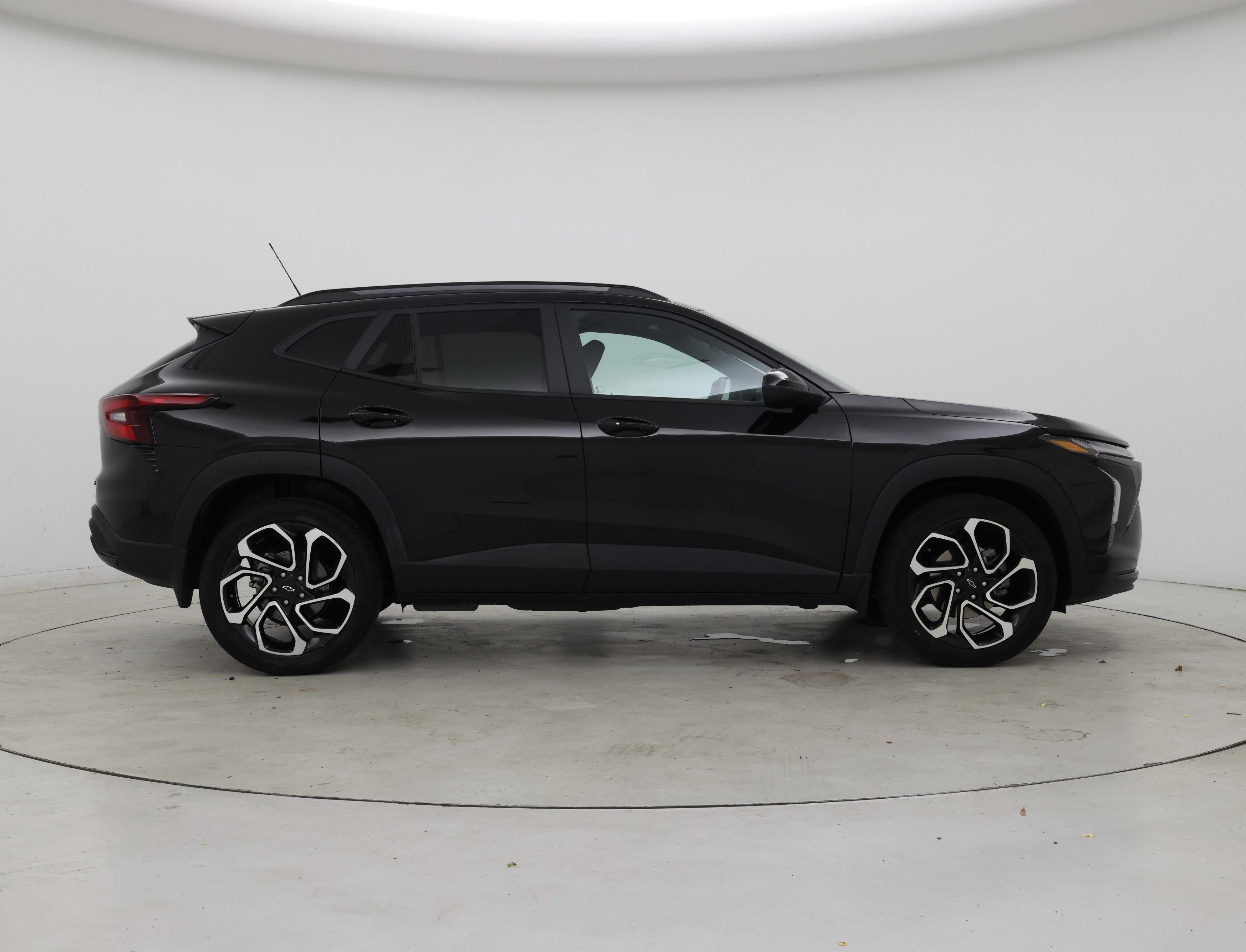 Thumbnail: 2025 Chevrolet Trax - 7