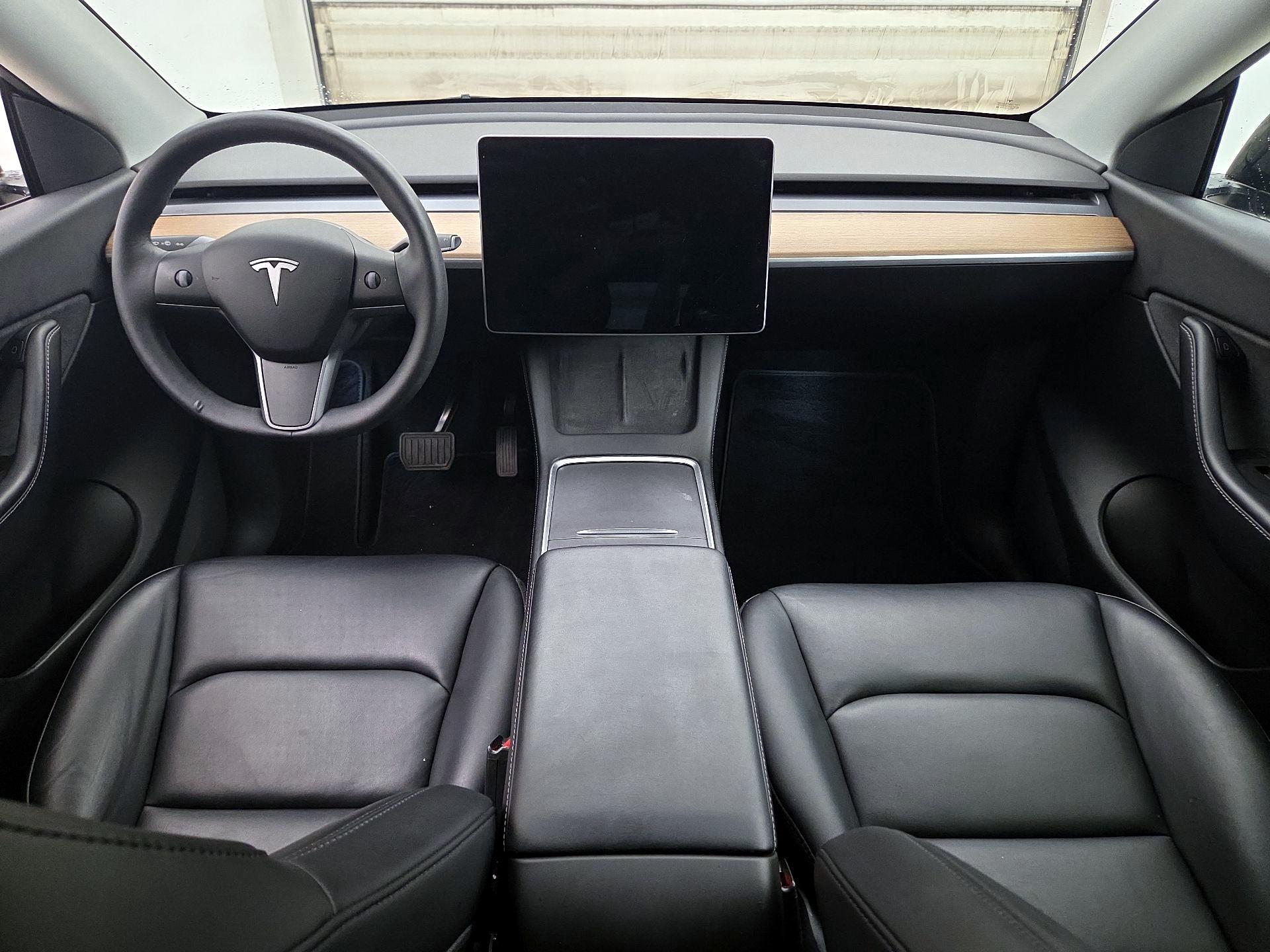 Thumbnail: 2022 Tesla Model Y - 9
