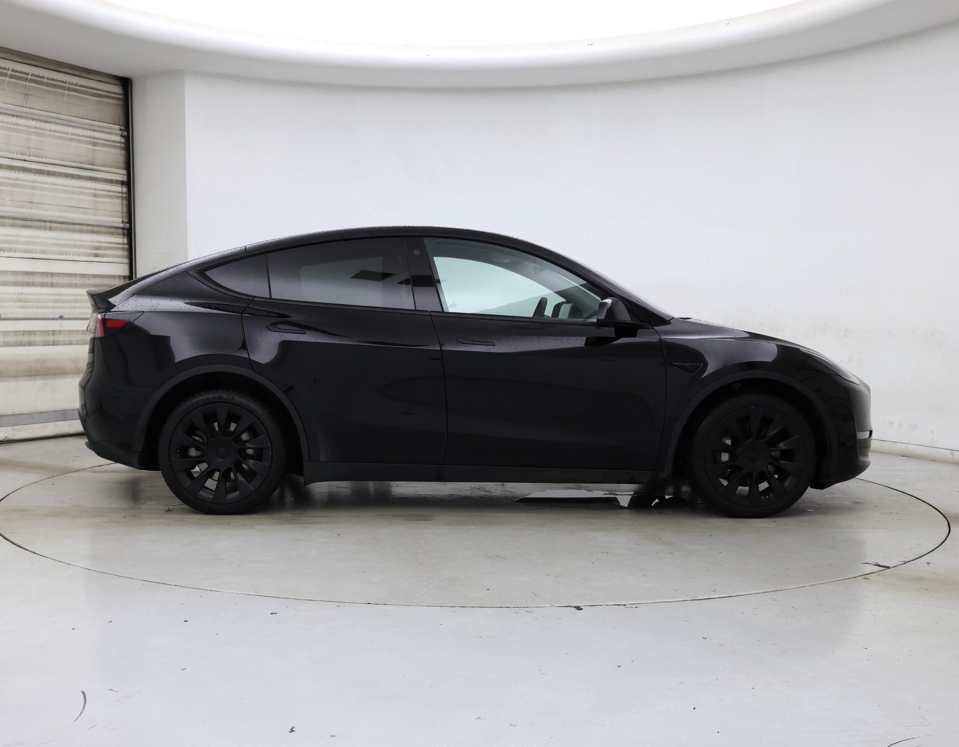 Thumbnail: 2022 Tesla Model Y - 7