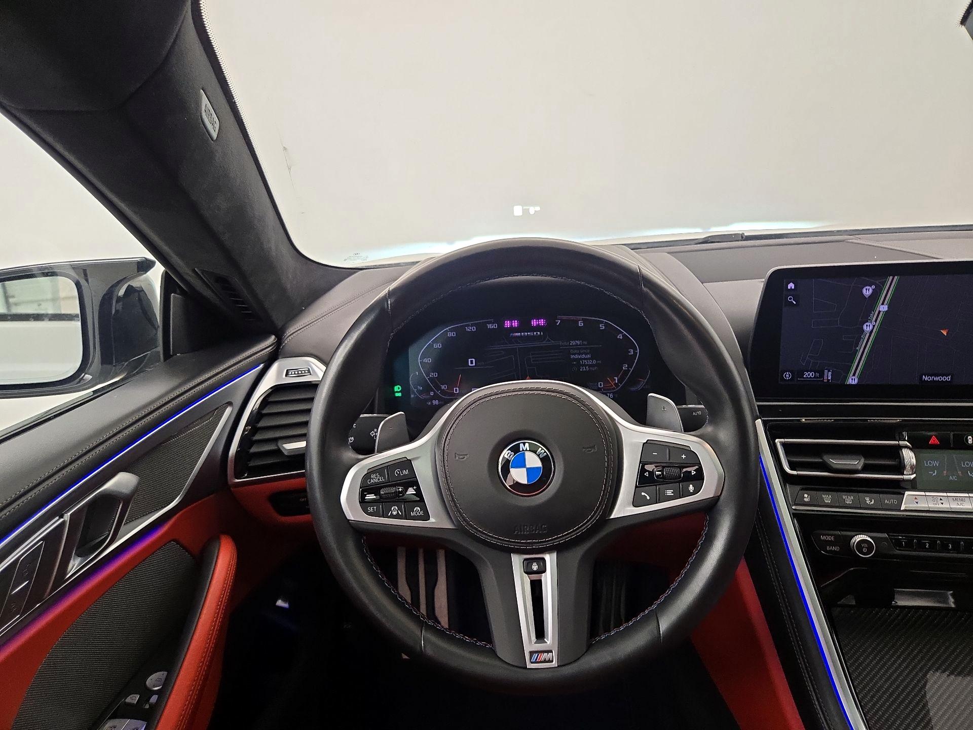 Thumbnail: 2023 BMW 8 Series - 10