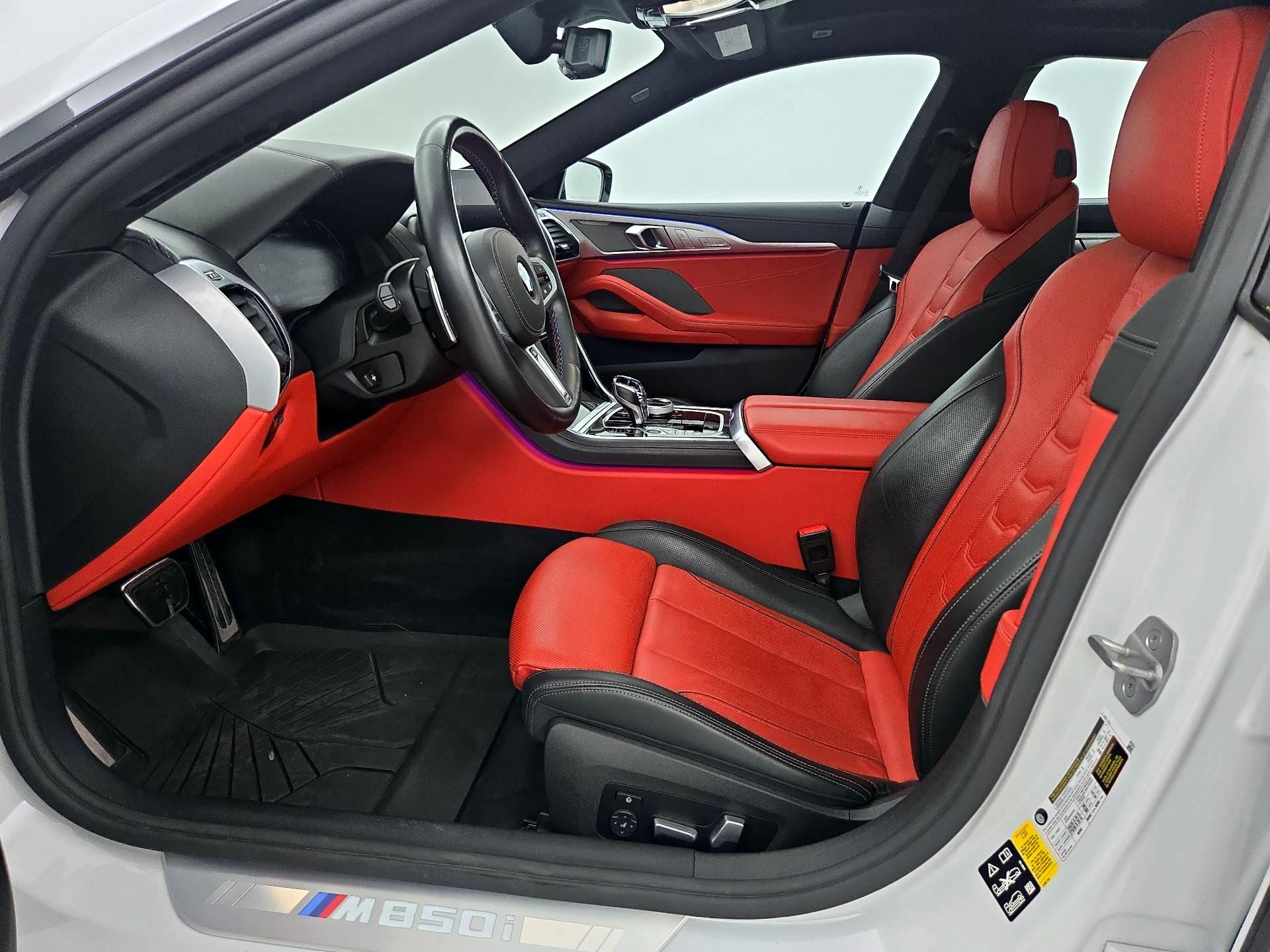 Thumbnail: 2023 BMW 8 Series - 11