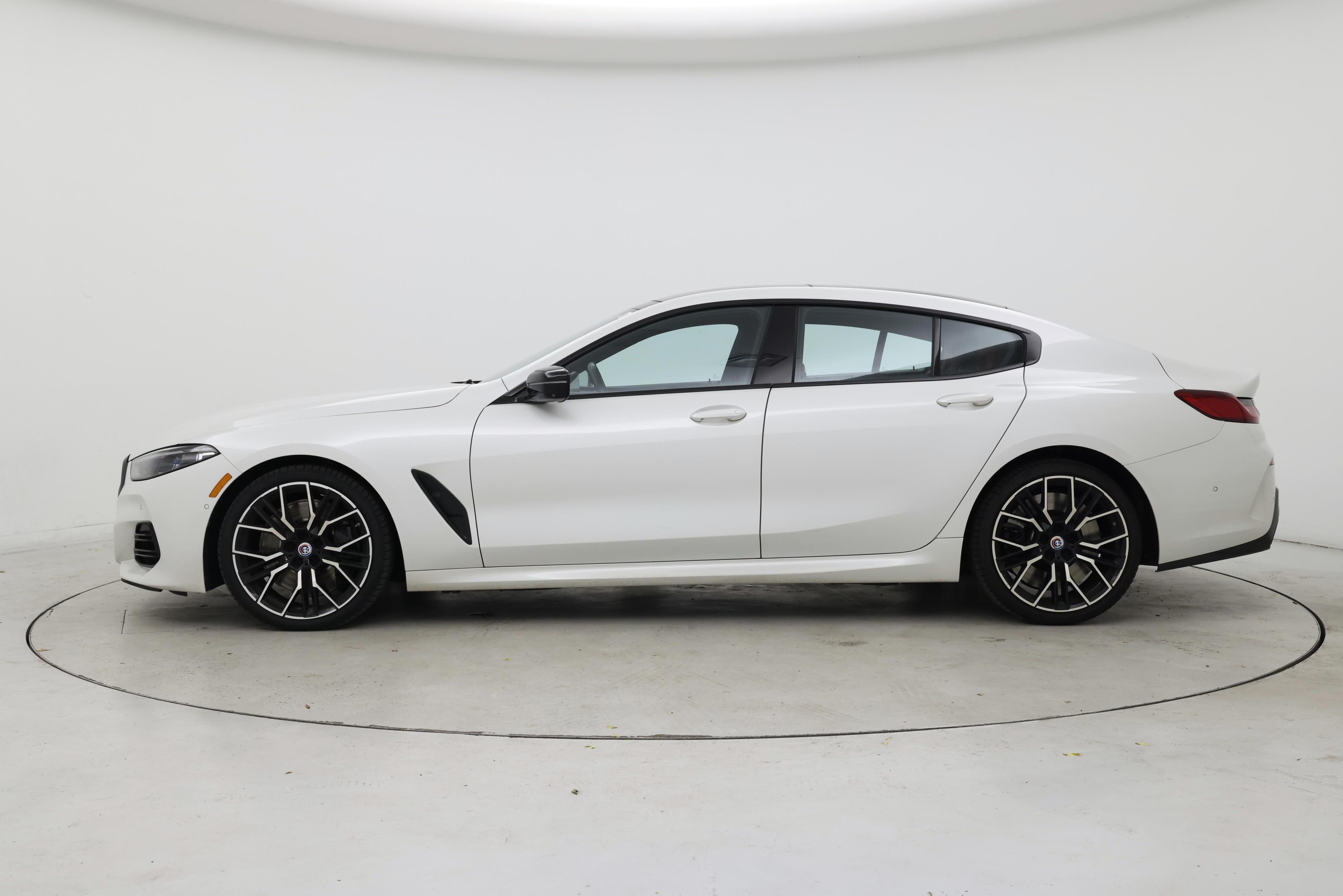 Thumbnail: 2023 BMW 8 Series - 3