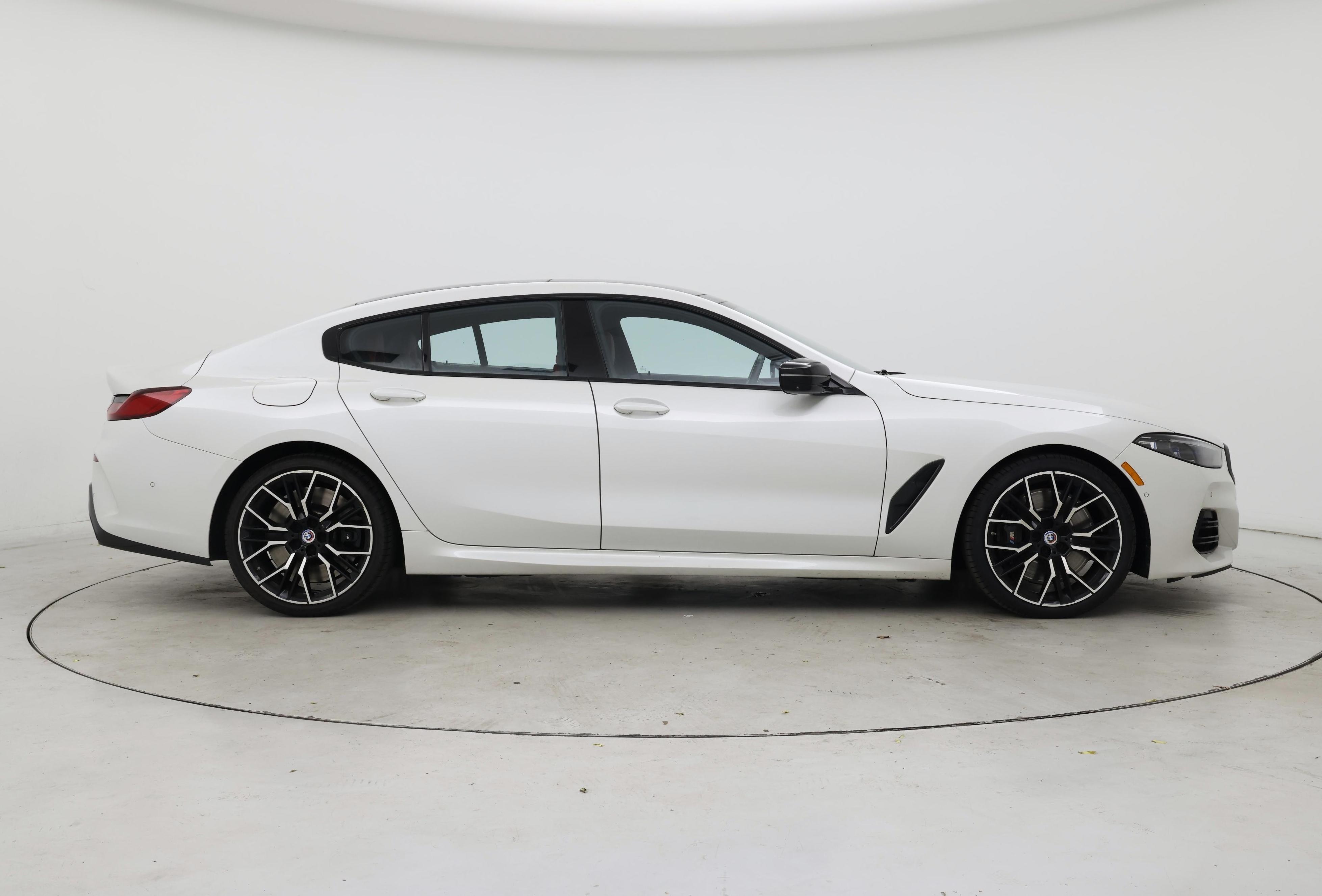Thumbnail: 2023 BMW 8 Series - 7