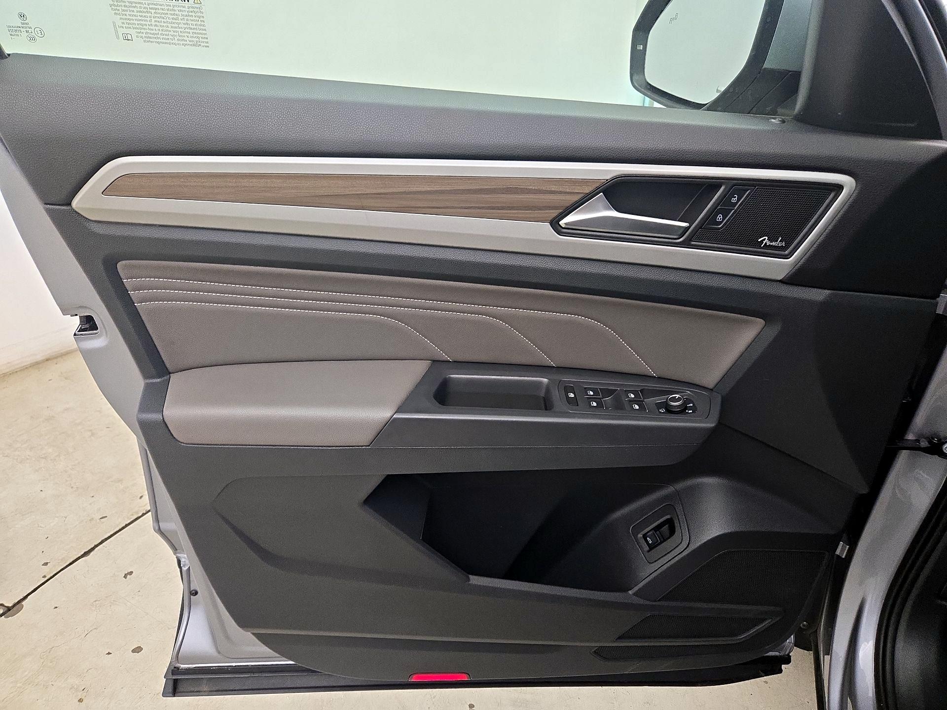 Thumbnail: 2021 Volkswagen Atlas - 12