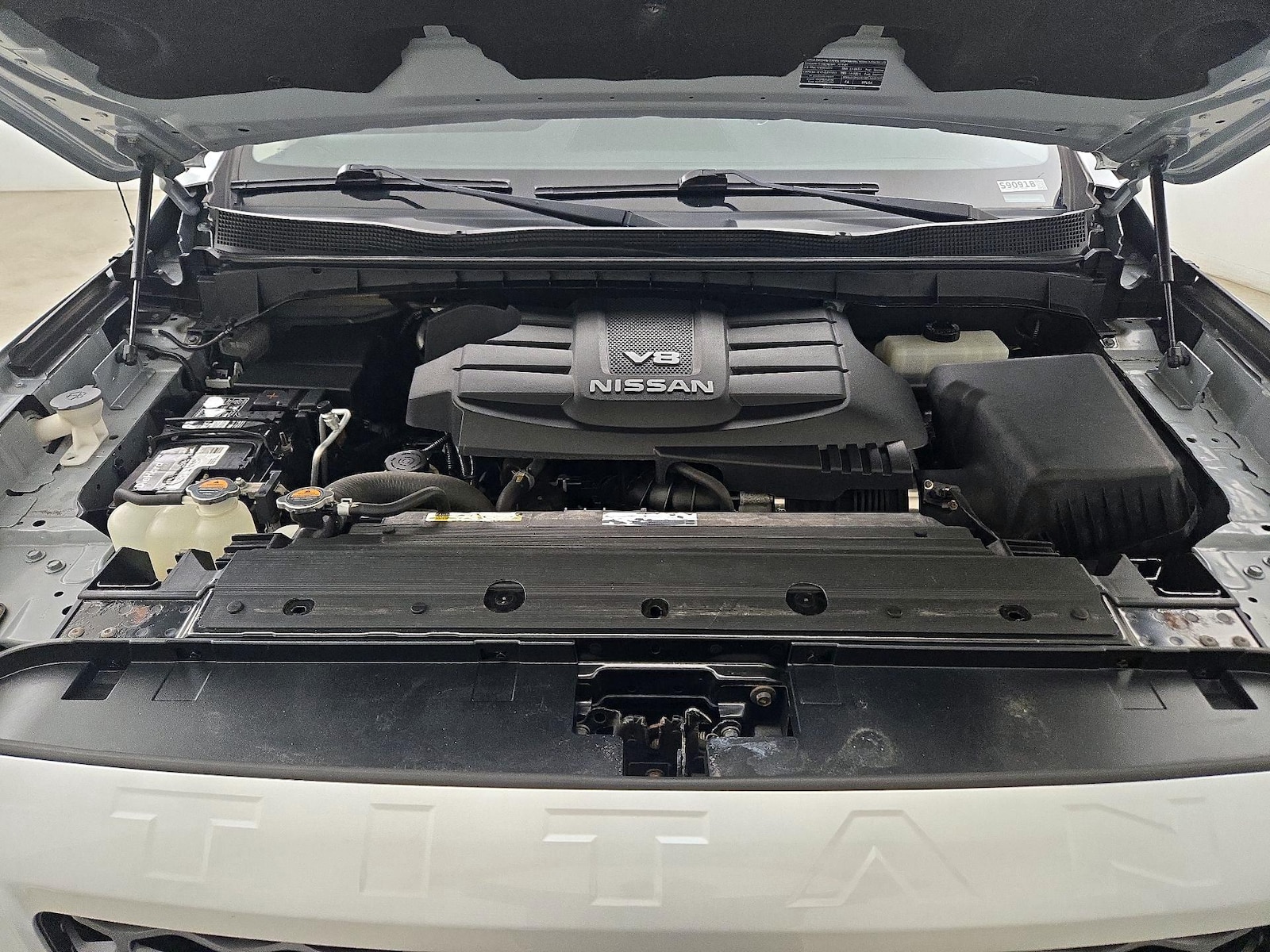 2019 Nissan Titan PRO-4X - Photo 23