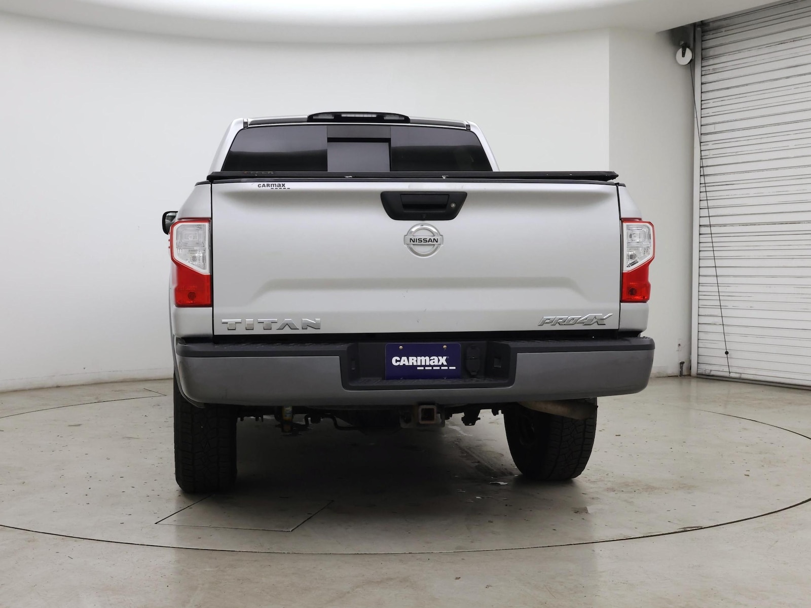 2019 Nissan Titan PRO-4X - Photo 7