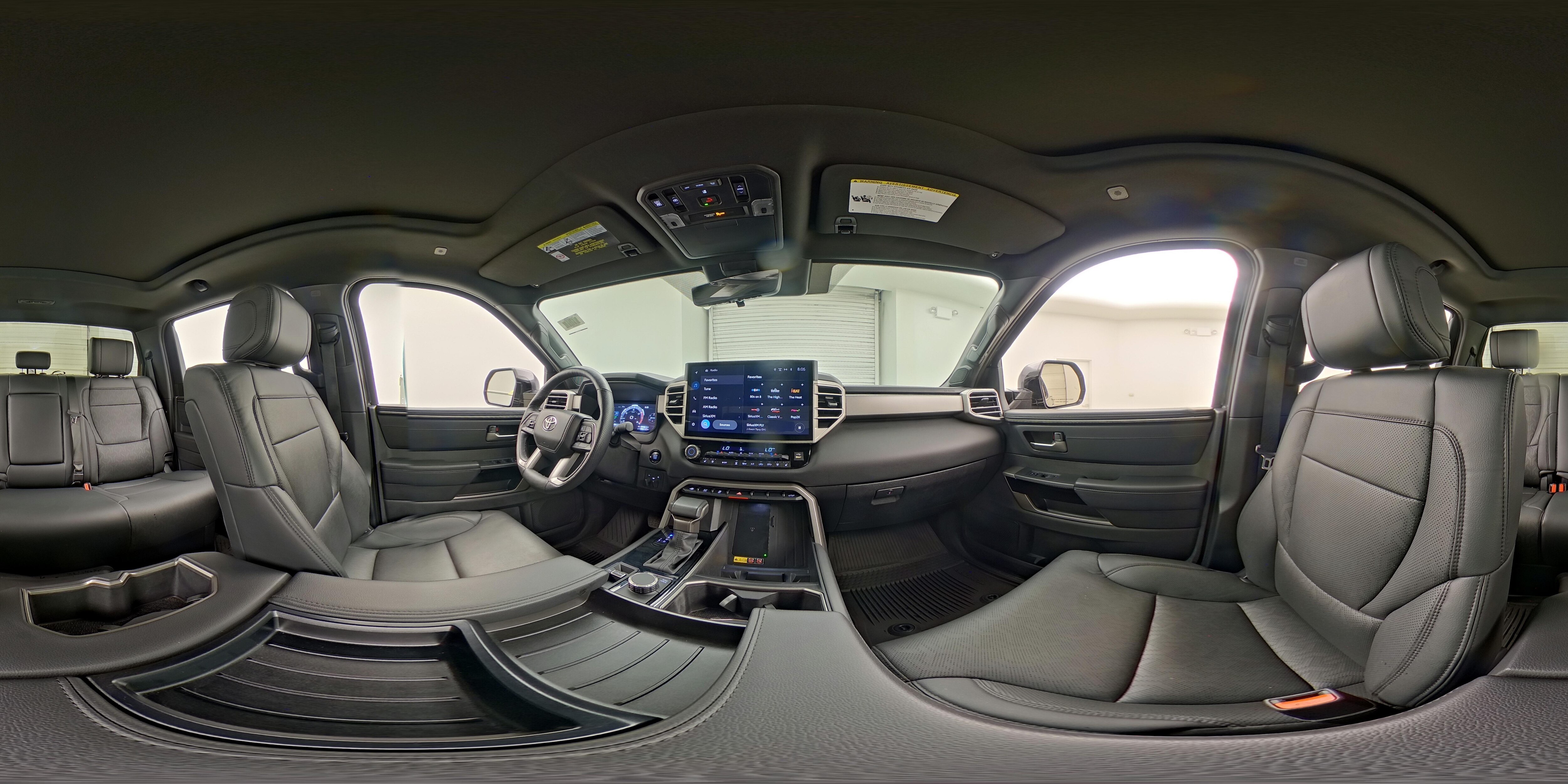 2025 Toyota Tundra Limited - Photo 21