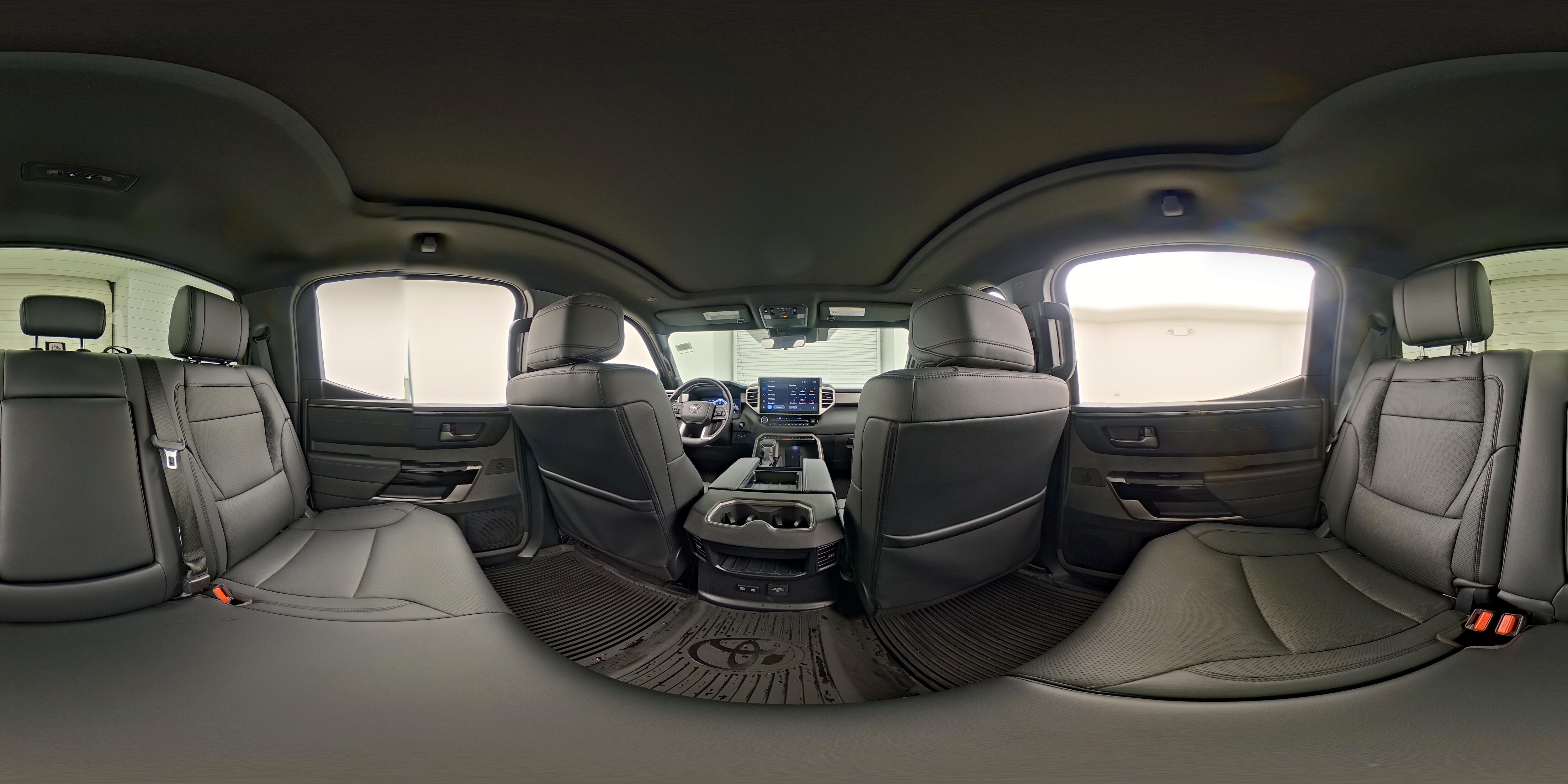 2025 Toyota Tundra Limited - Photo 22