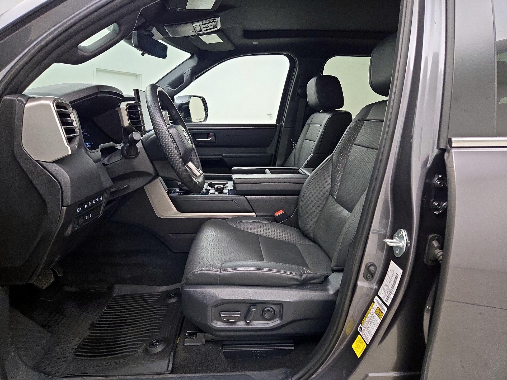 Thumbnail: 2025 Toyota Tundra - 11