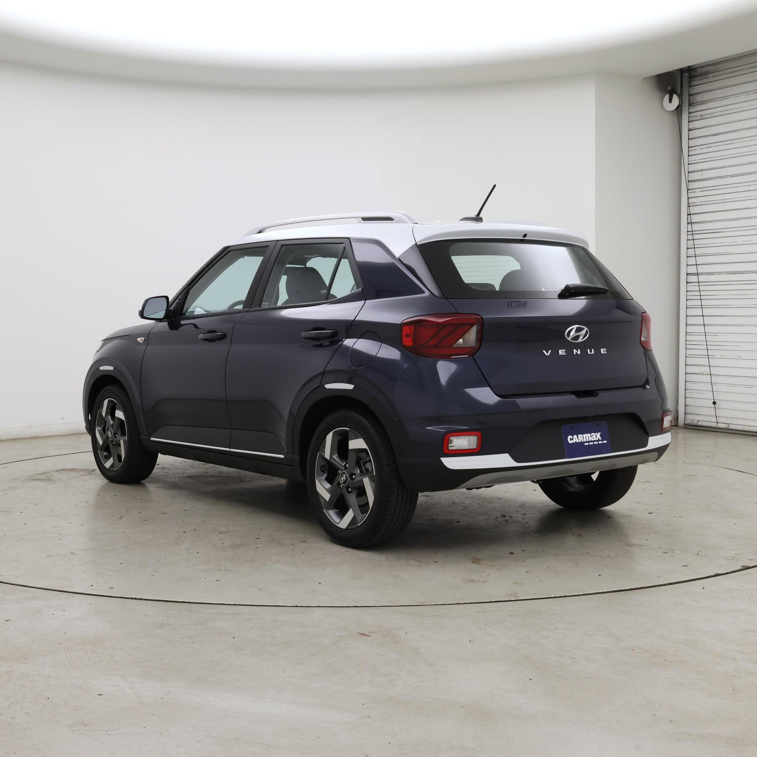 Thumbnail: 2023 Hyundai Venue - 2