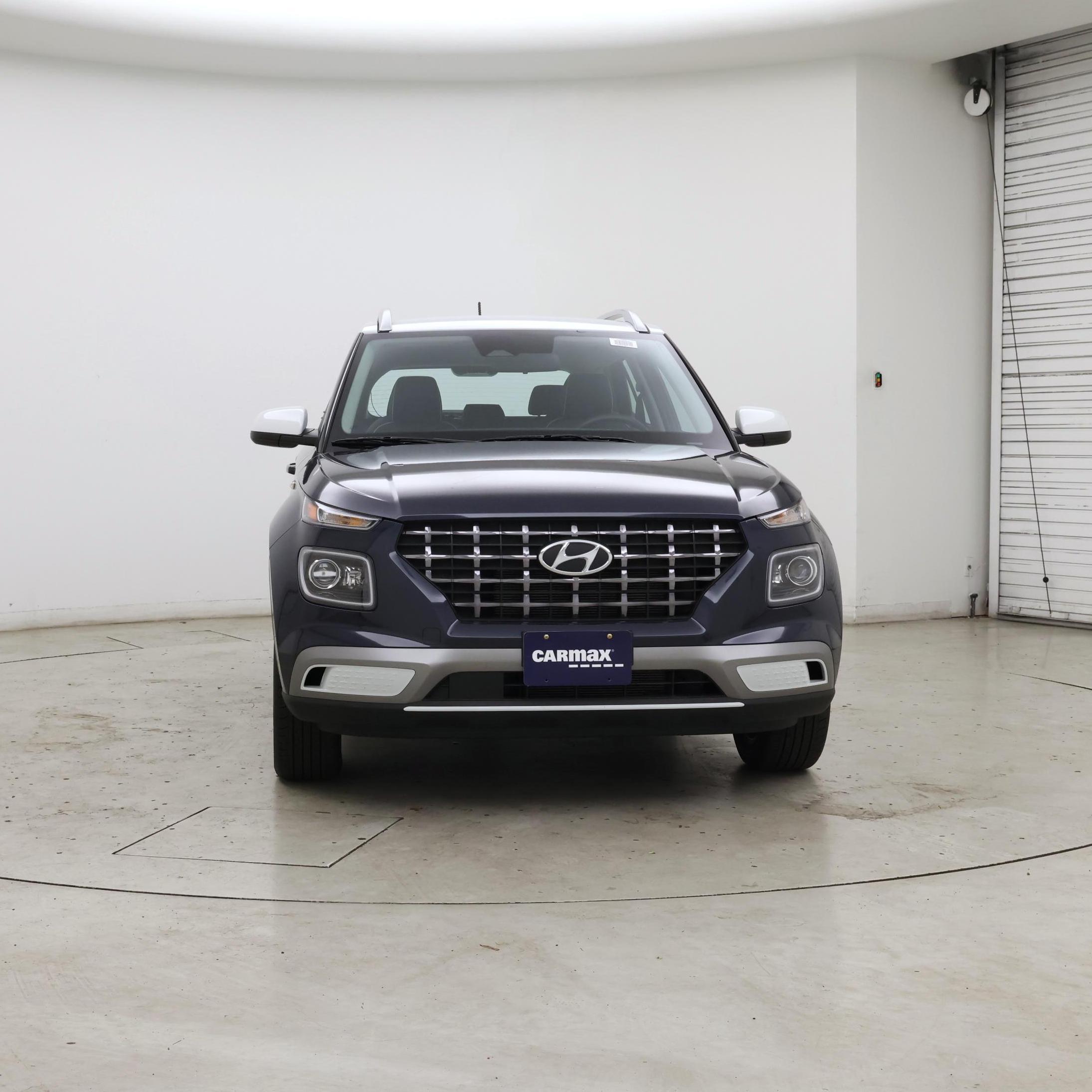 Thumbnail: 2023 Hyundai Venue - 5