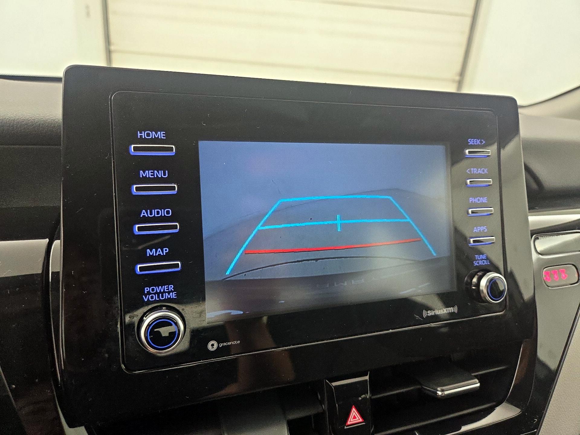 Thumbnail: 2021 Toyota Camry - 15