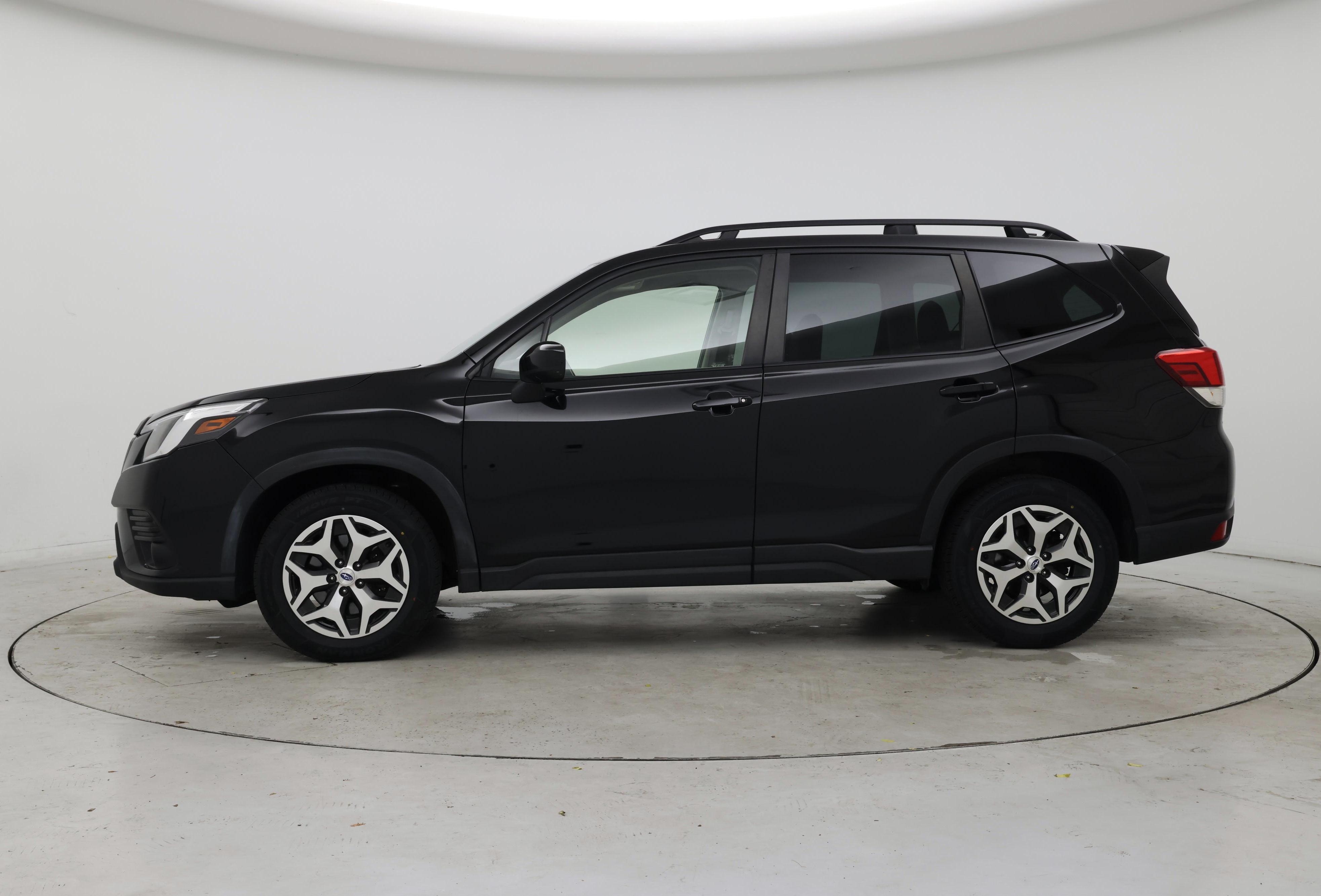 Thumbnail: 2023 Subaru Forester - 3