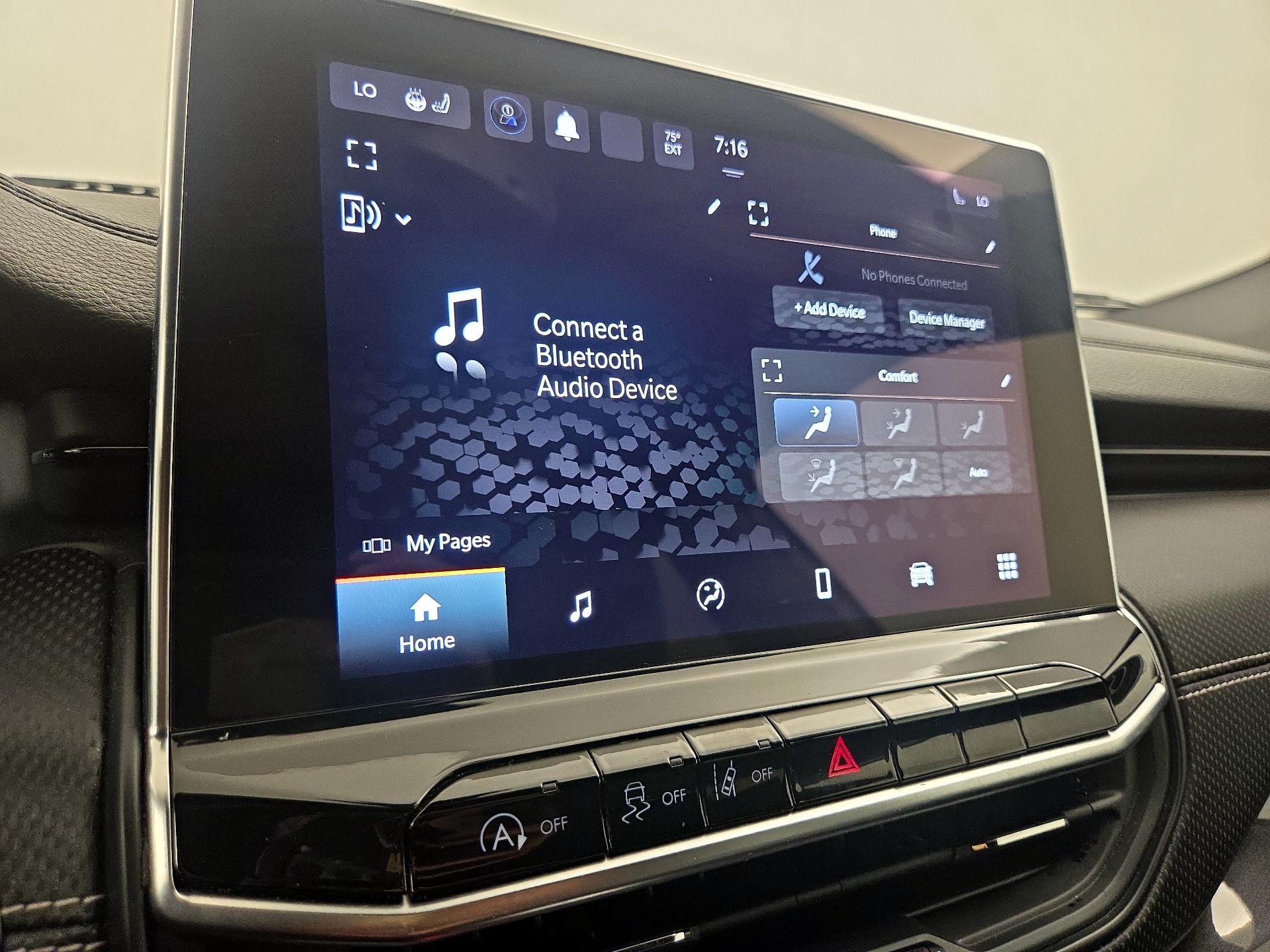 Thumbnail: 2022 Jeep Compass - 15