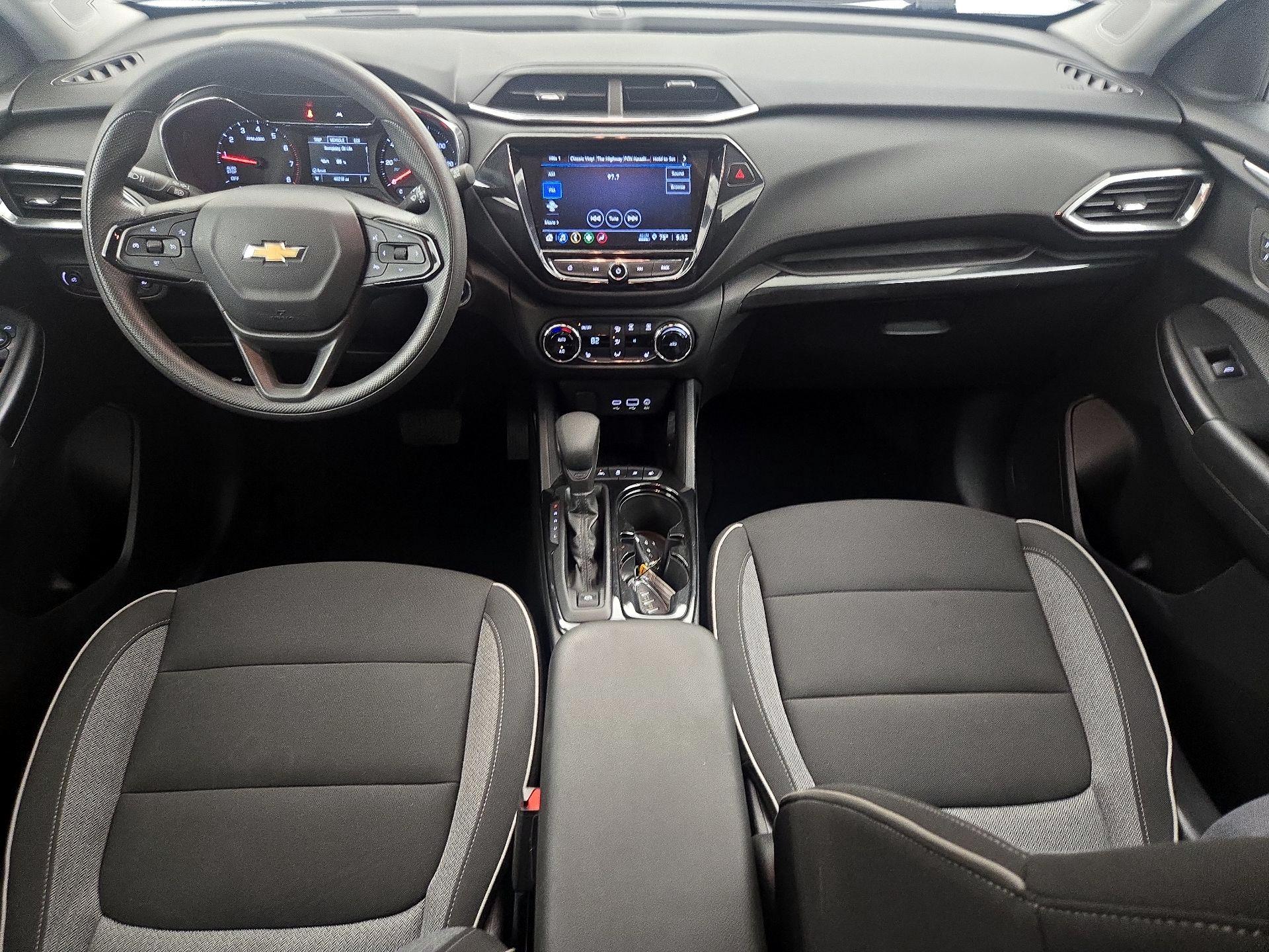 Thumbnail: 2023 Chevrolet TrailBlazer - 9