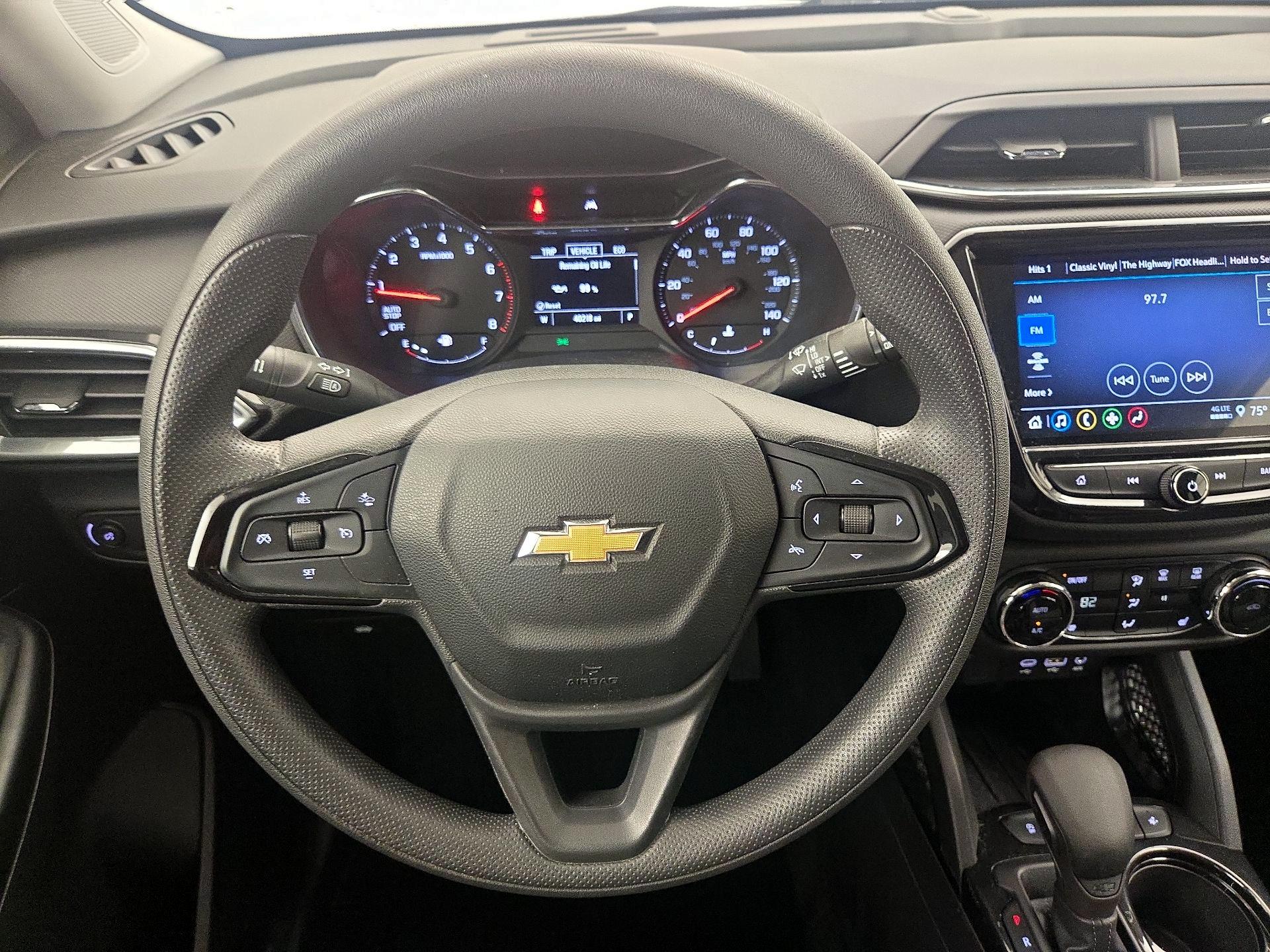 Thumbnail: 2023 Chevrolet TrailBlazer - 10
