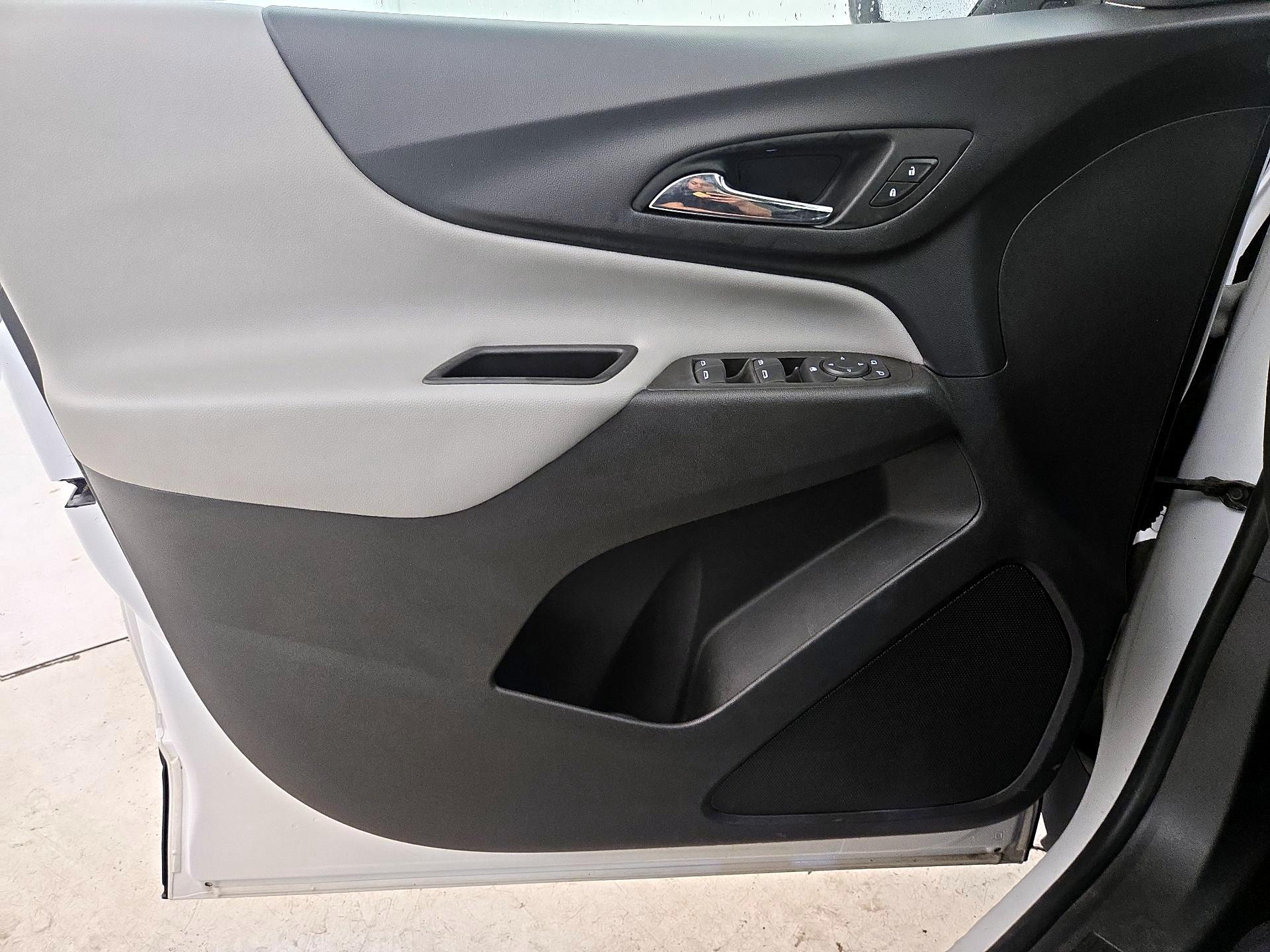 Thumbnail: 2021 Chevrolet Equinox - 12