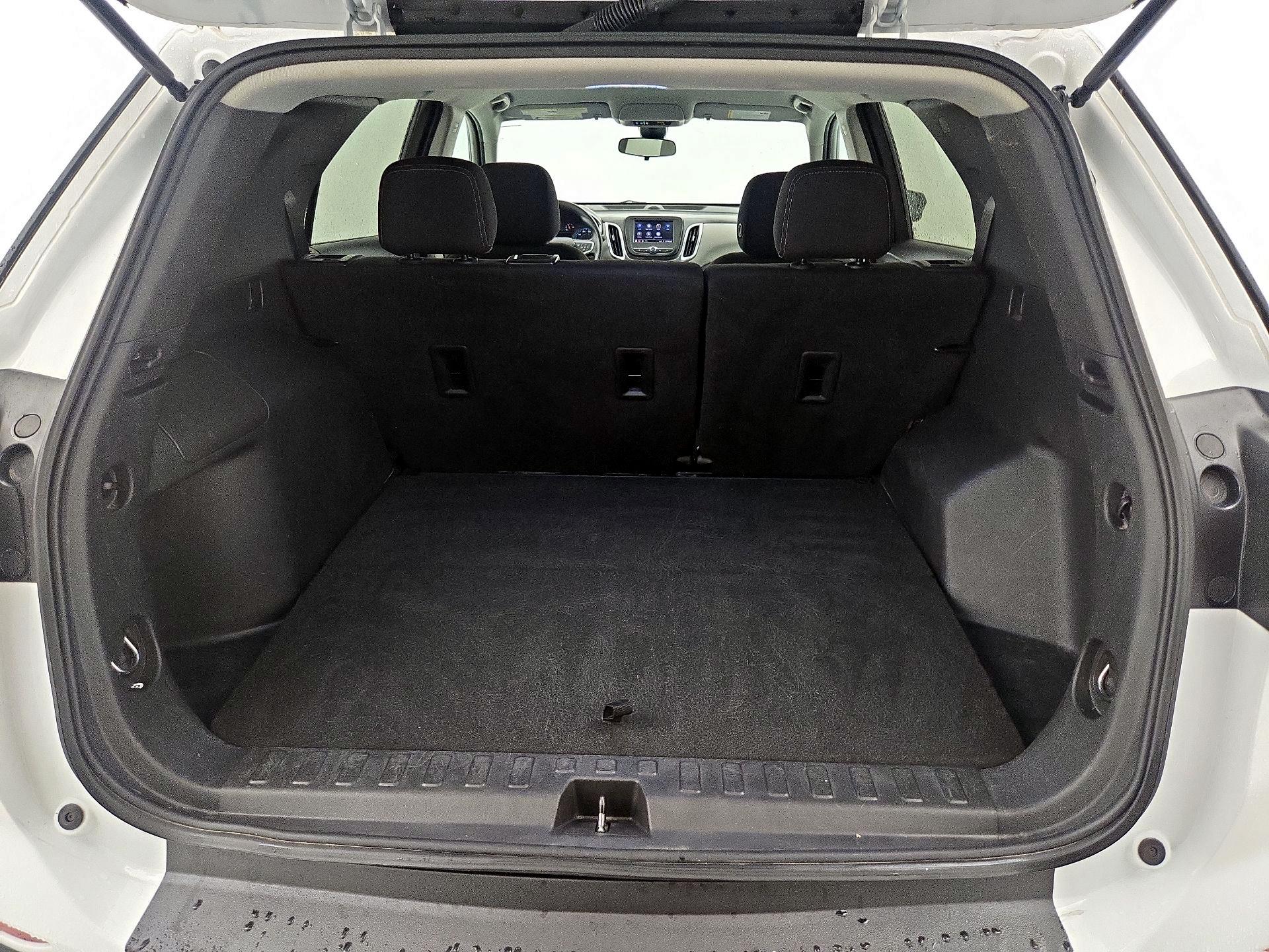 Thumbnail: 2021 Chevrolet Equinox - 20