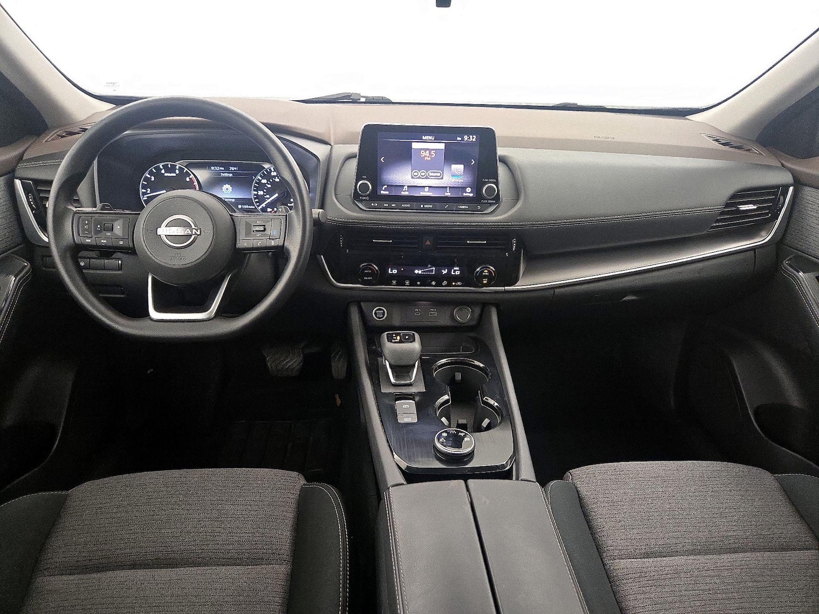 2022 Nissan Rogue SV - Photo 10