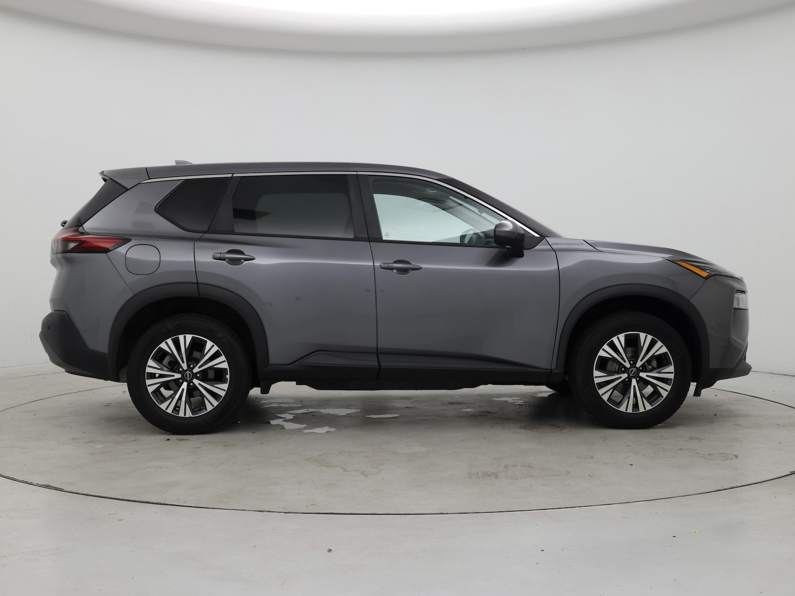 2022 Nissan Rogue SV - Photo 8