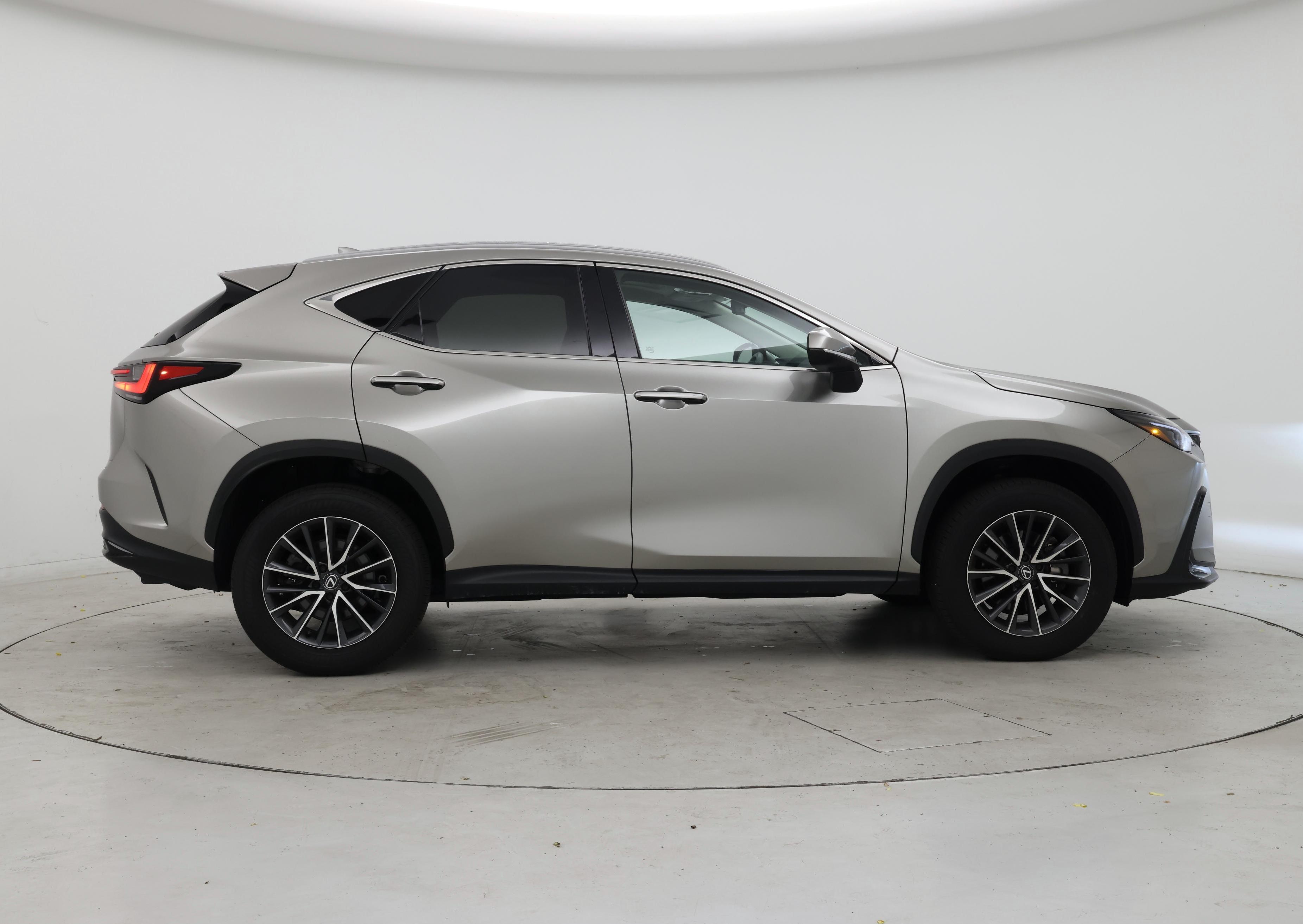 Thumbnail: 2024 Lexus NX - 7