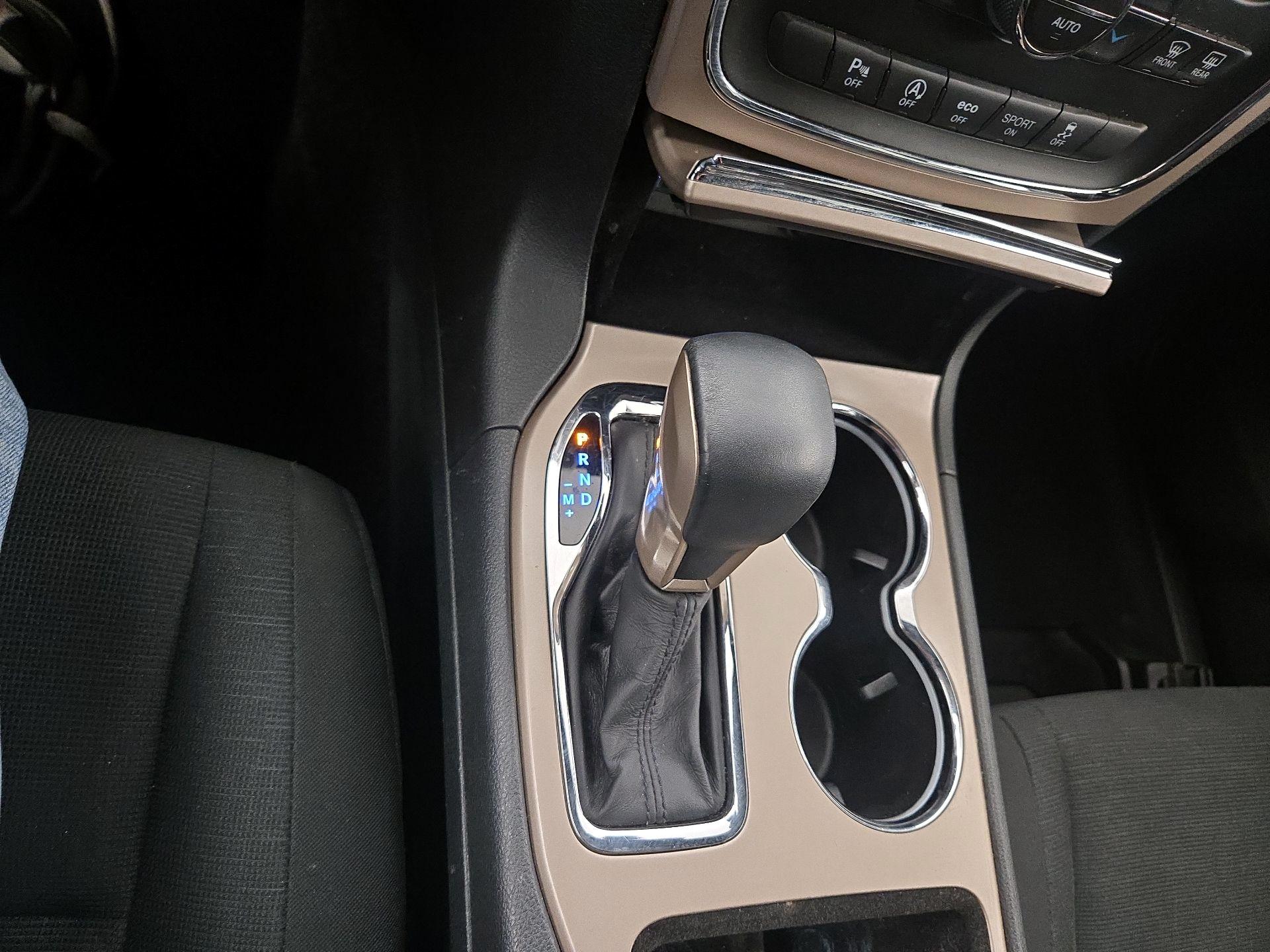 Thumbnail: 2017 Jeep Grand Cherokee - 17