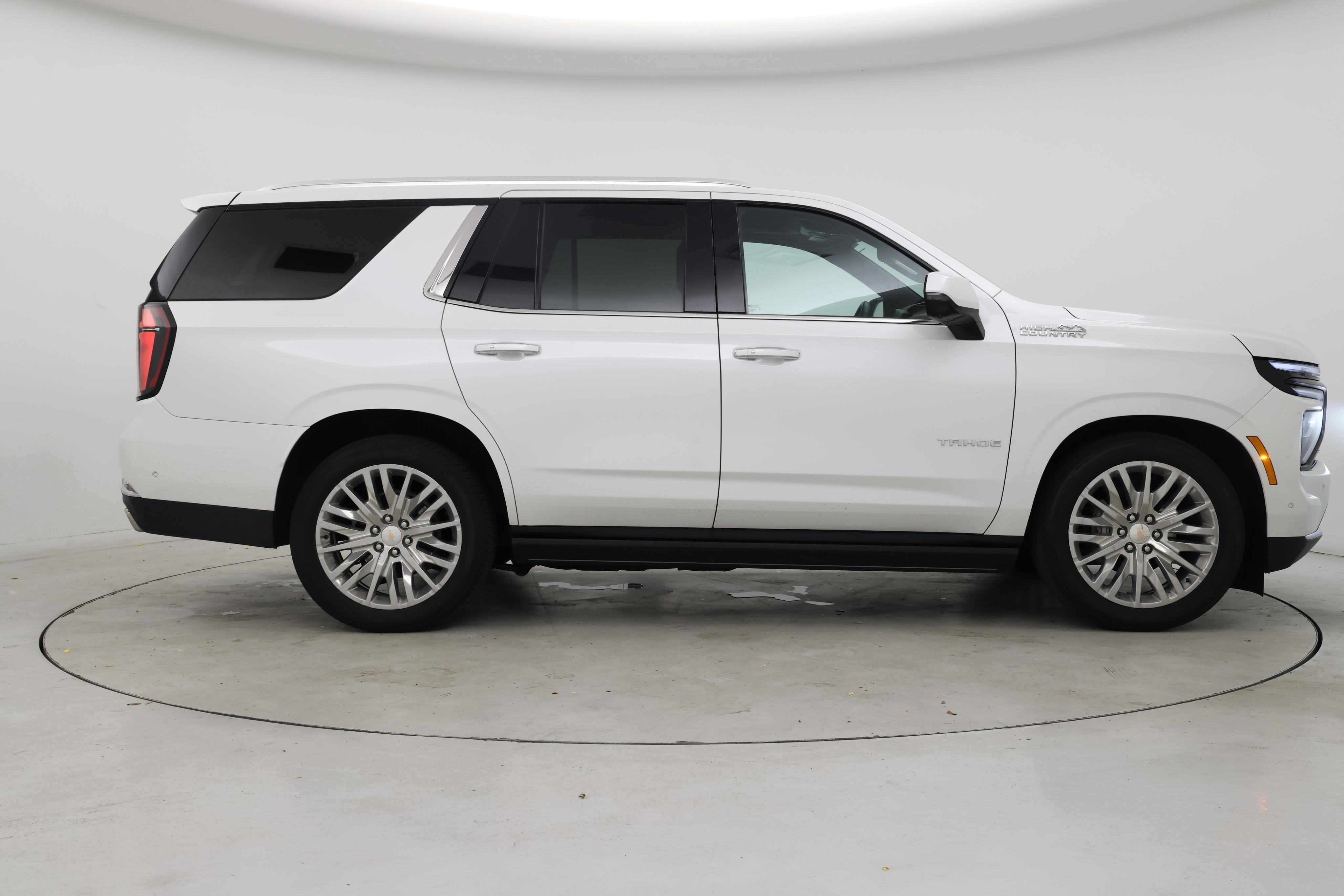 Thumbnail: 2025 Chevrolet Tahoe - 7
