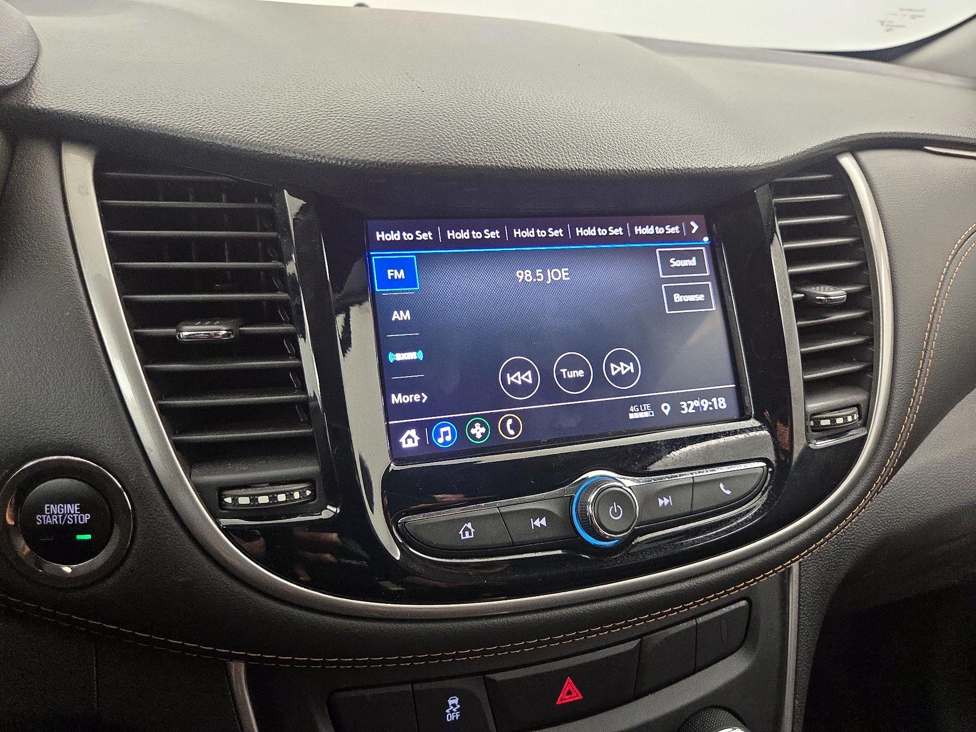 Thumbnail: 2020 Chevrolet Trax - 15